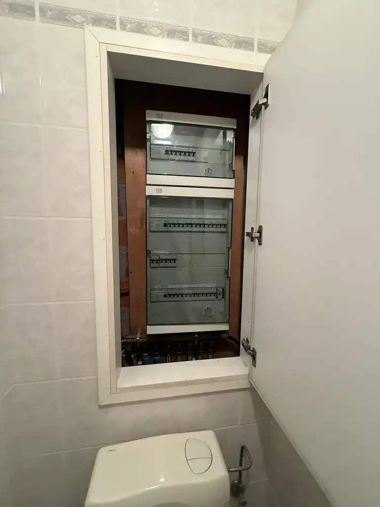 GELIJKVLOERS APP. MET 2 SLAAPKAMERS BRUSSELSESTEENWEG MELLE foto 12