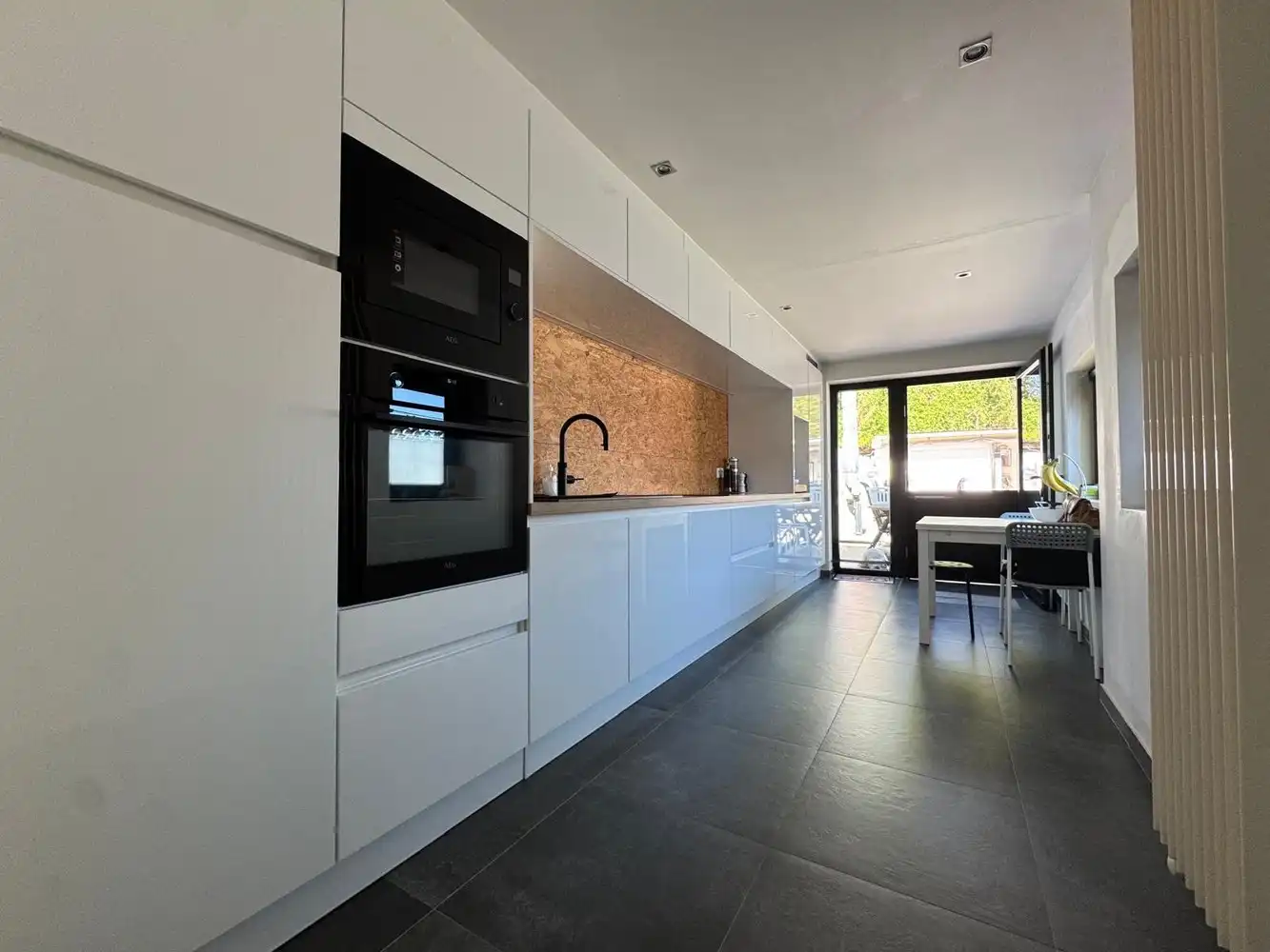 Gerenoveerde woning foto 5
