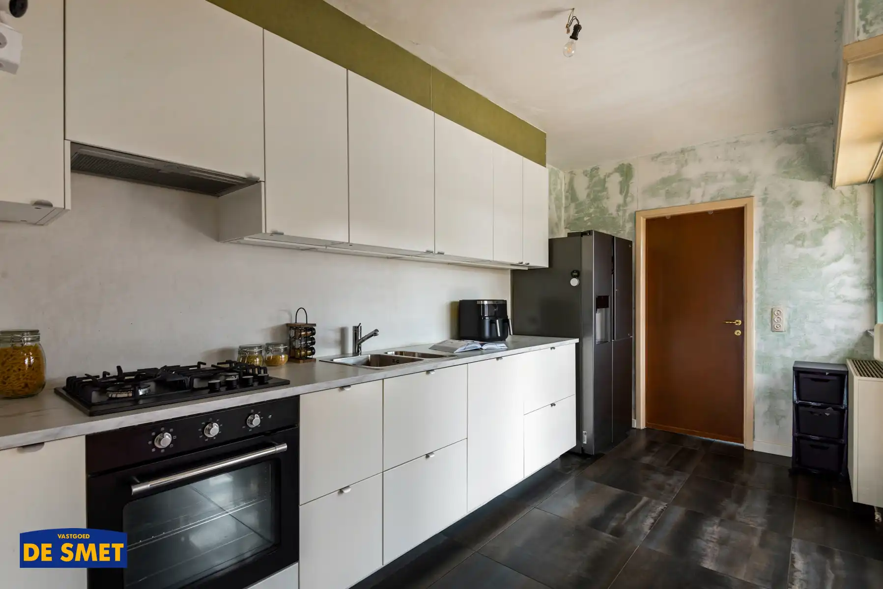 Appartement met tuin, garage + oprit, berging en 2 kelders foto 5