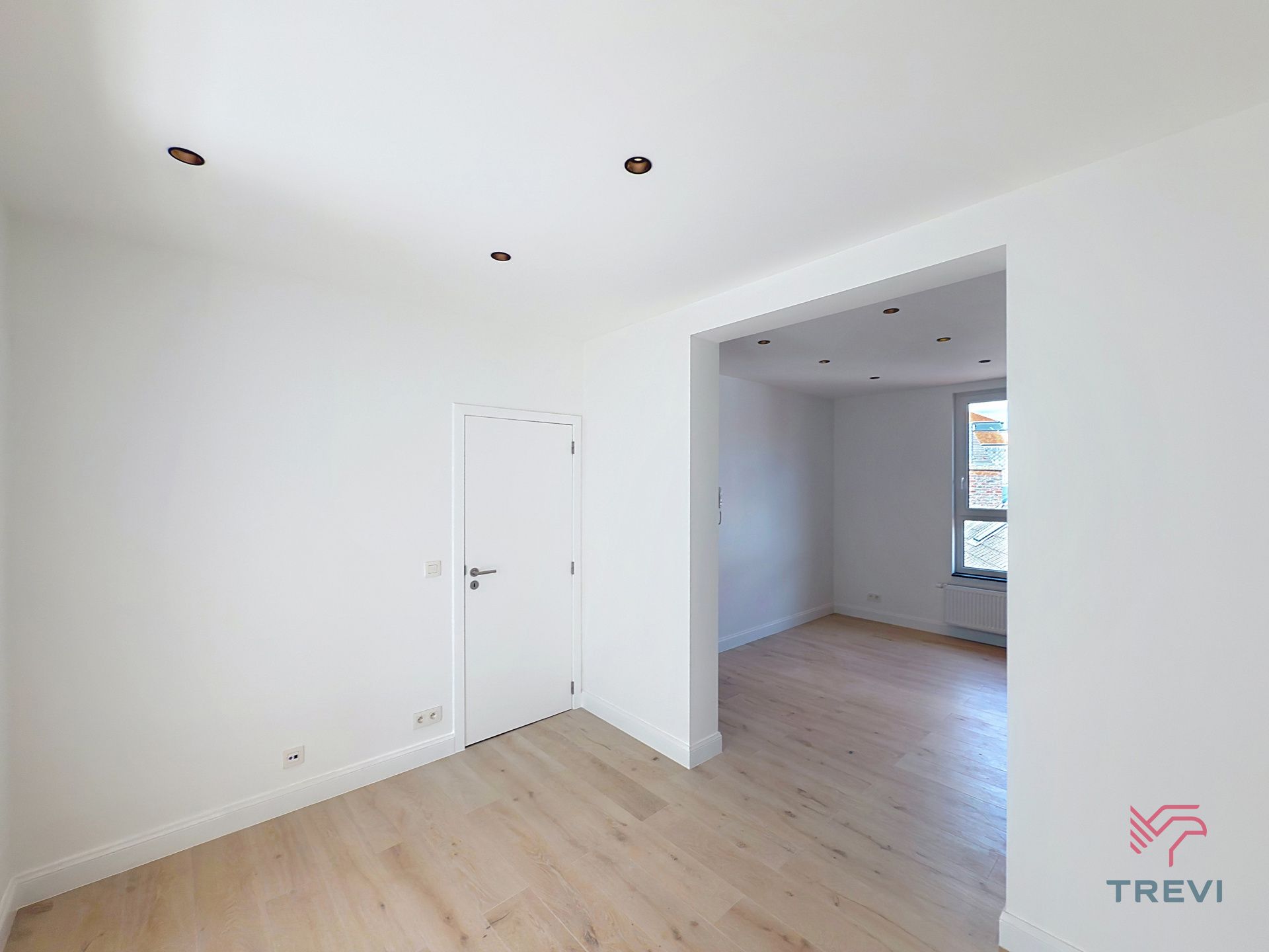 Gerenoveerd 1 slaapkamer appartement voor 1e bewoning! foto 8