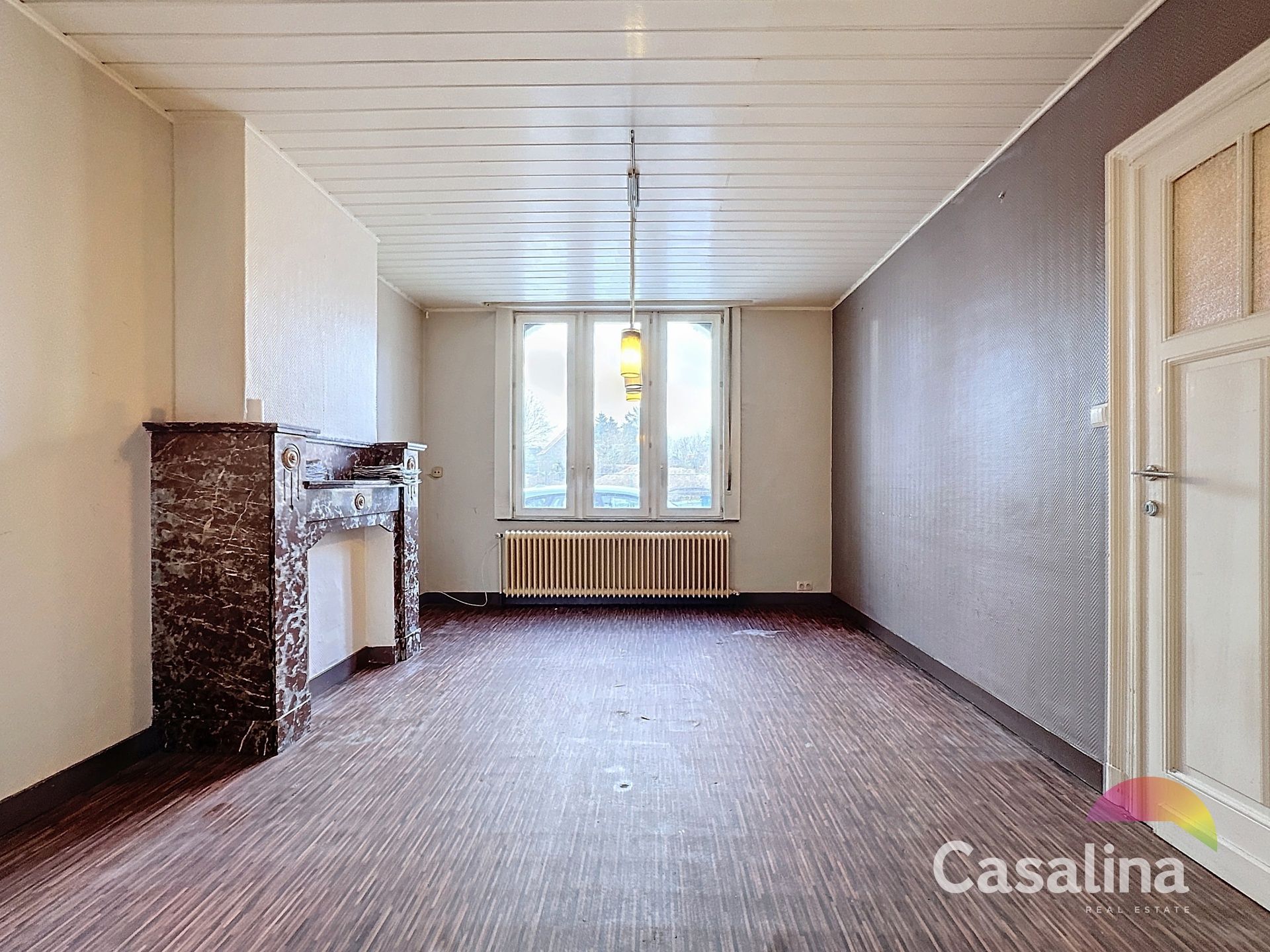 ONDER OPTIE - Huis te renoveren met een tuin van 250m² foto 5