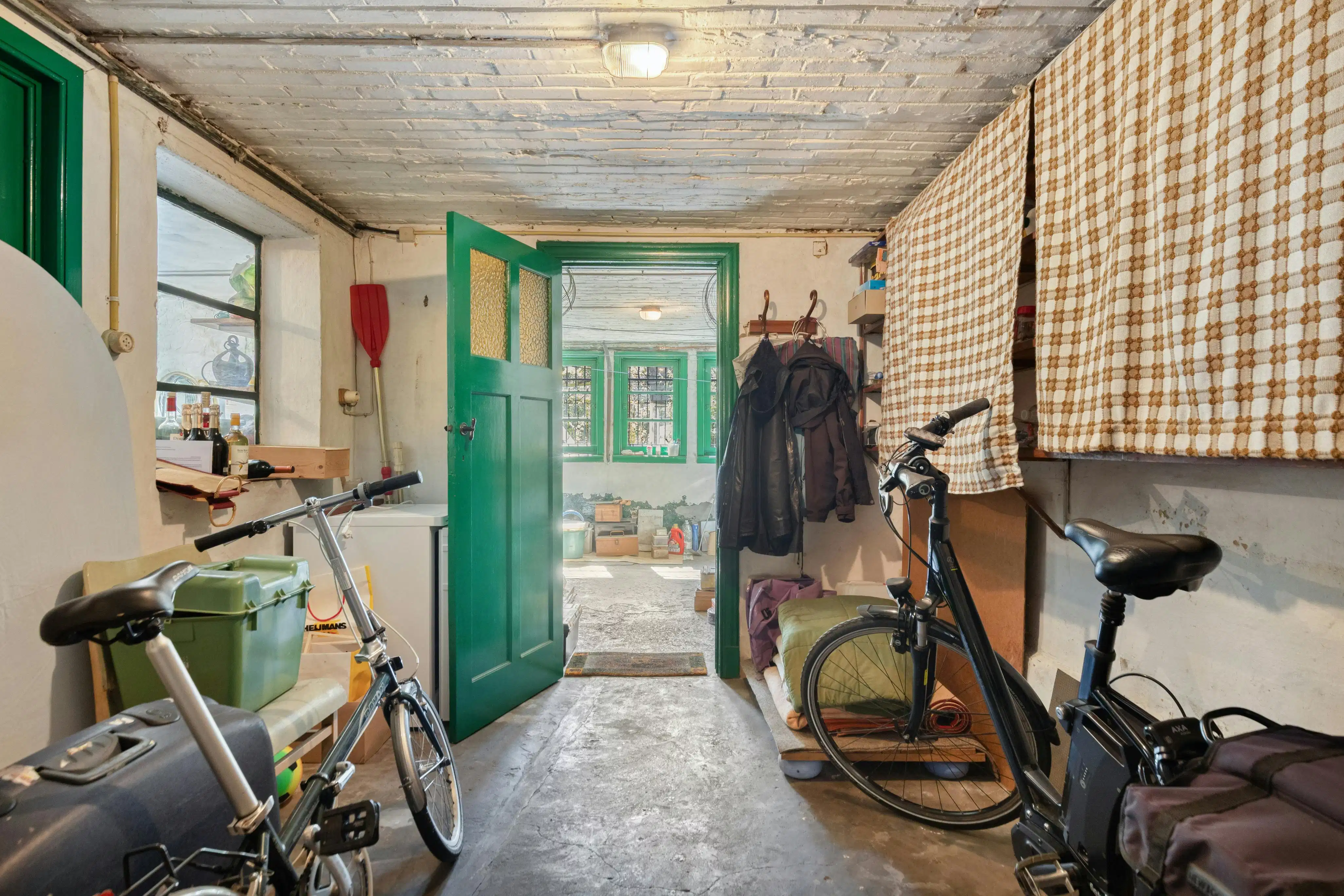 Charmant huis met ruime en zonnige tuin te koop in Merksem! foto 19