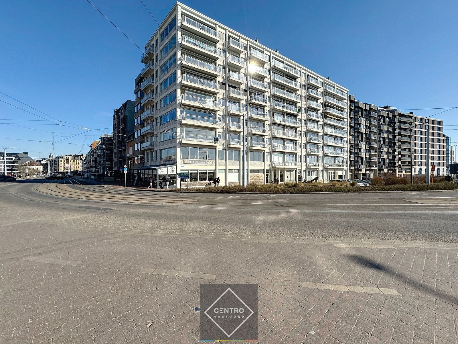 GERENOVEERD gemeubeld appartement aan de JACHTHAVEN met 3 slpks én 3 terrassen! foto 17