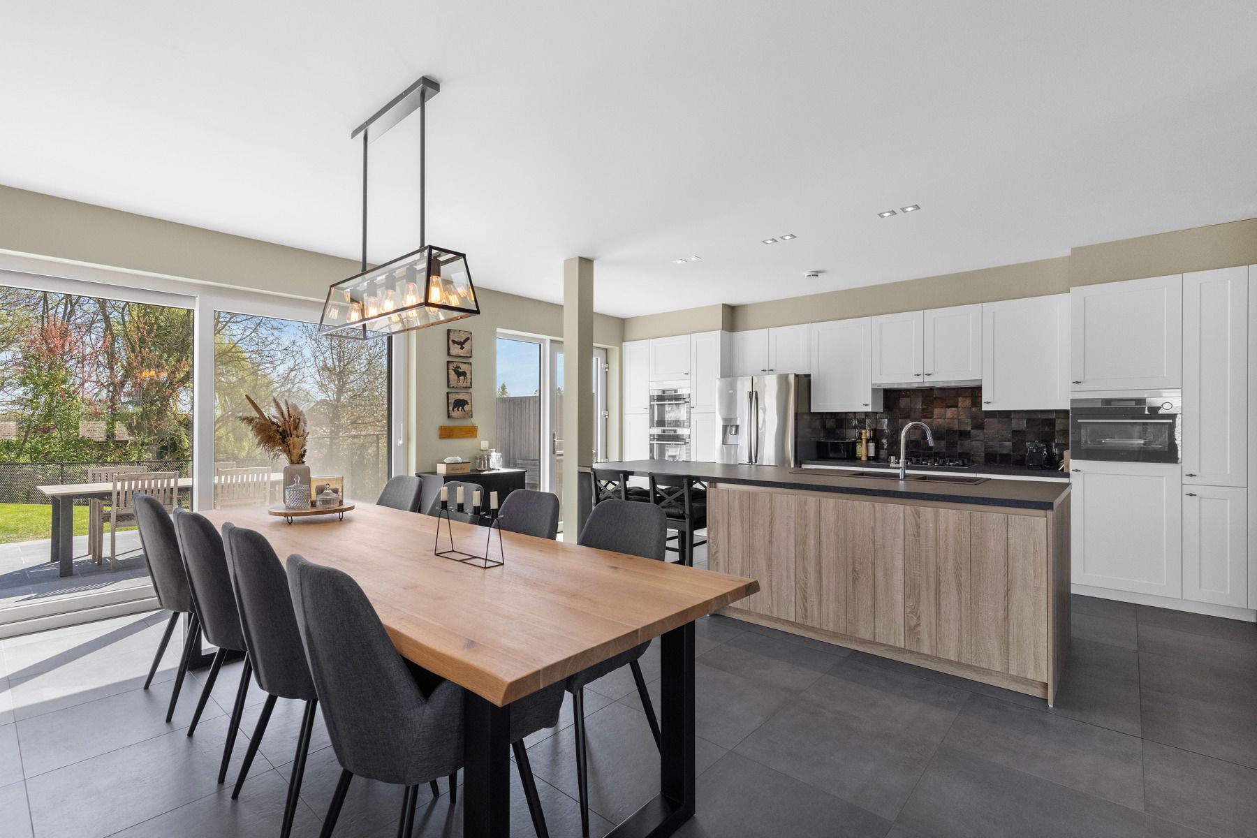 Stijlvol en energiezuinig wonen in hartje Dikkelvenne! foto 9