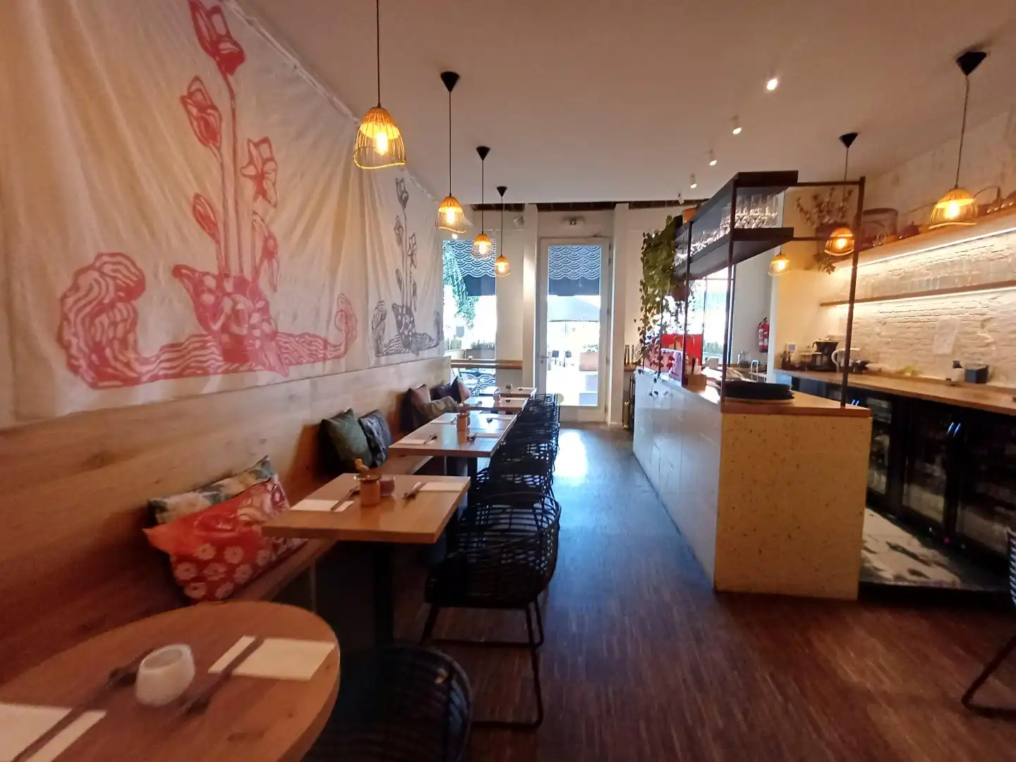 Instapklaar horeca pand op het Eilandje. foto 5