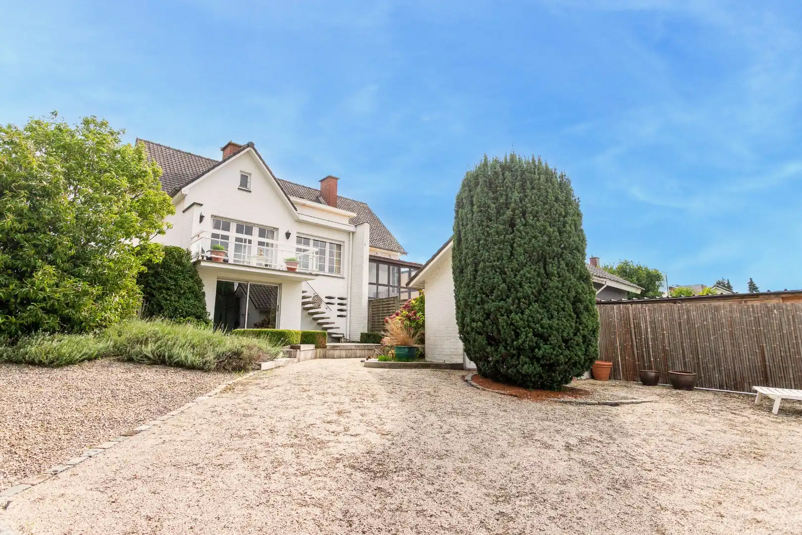 Solide woning (EPC:C) met 3 slpk, tuin en ruime garage foto 18