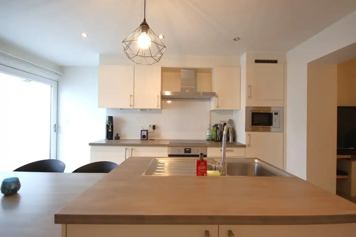 Zeer gunstig gelegen rijwoning met ruime tuin dichtbij het centrum van Sint-Truiden foto 14