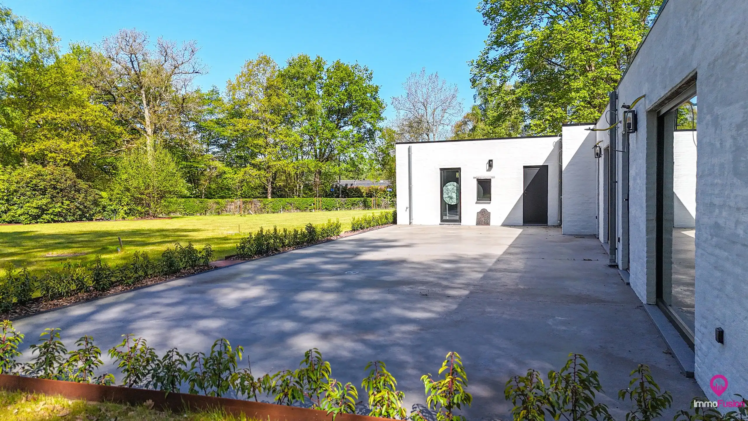 Multifunctioneel horecapand op een perceel van 1.9 hectare! foto 67