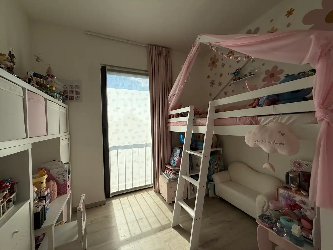 Tweeslaapkamerappartement op toplocatie met parkeerplaatsen foto 12