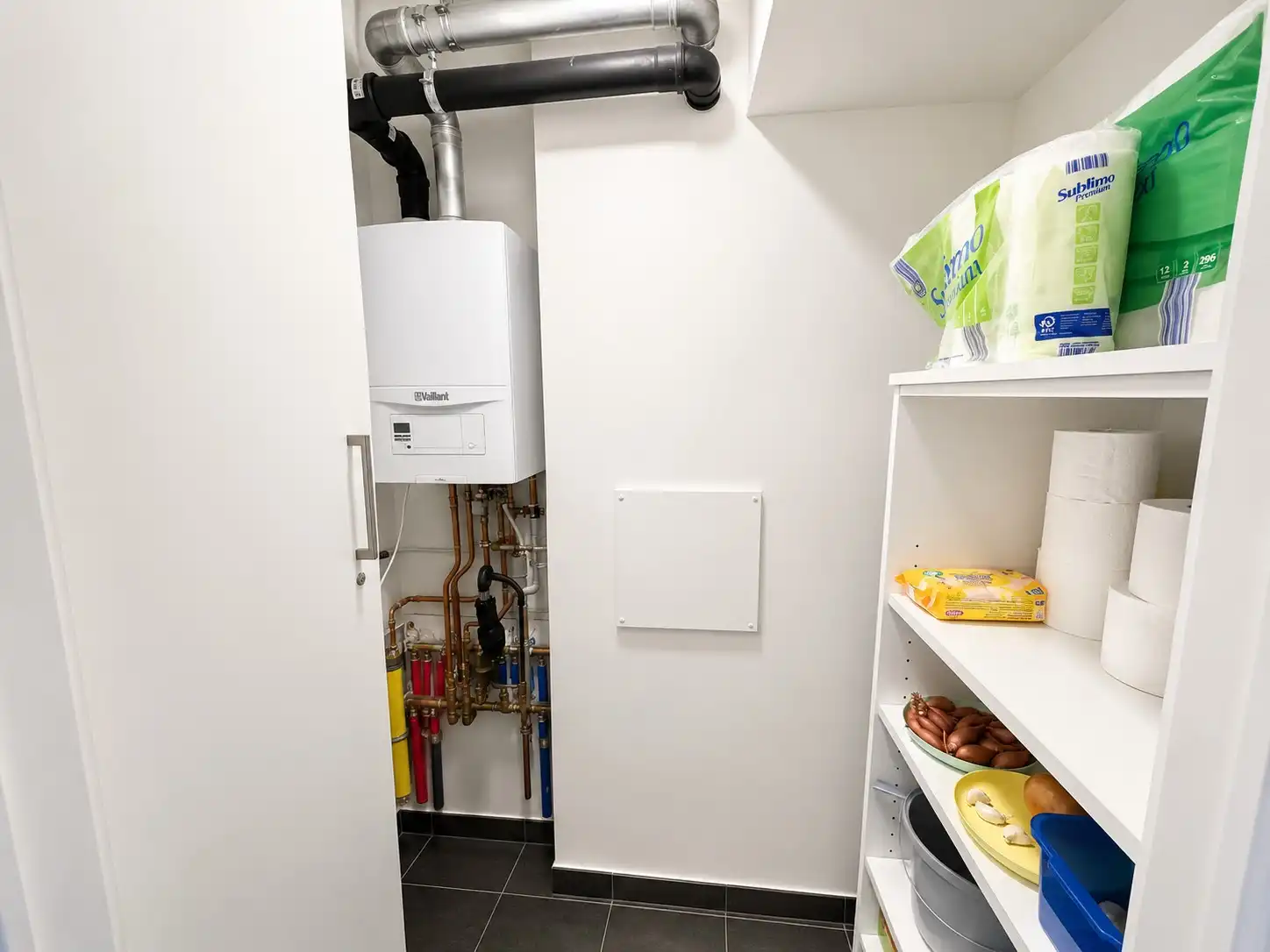 Charmant gelijkvloers appartement met privatieve tuin in het hart van De Haan. foto 11