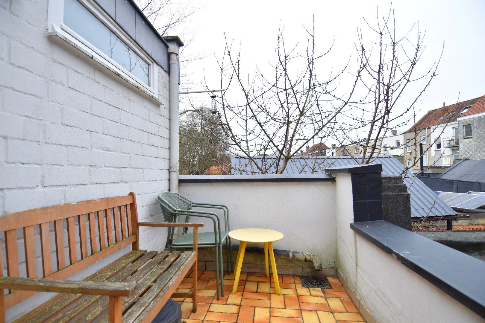 Charmante stadswoning met polyvalente ruimte (48,5 m²) en westgericht terras in hartje Kortrijk foto 15