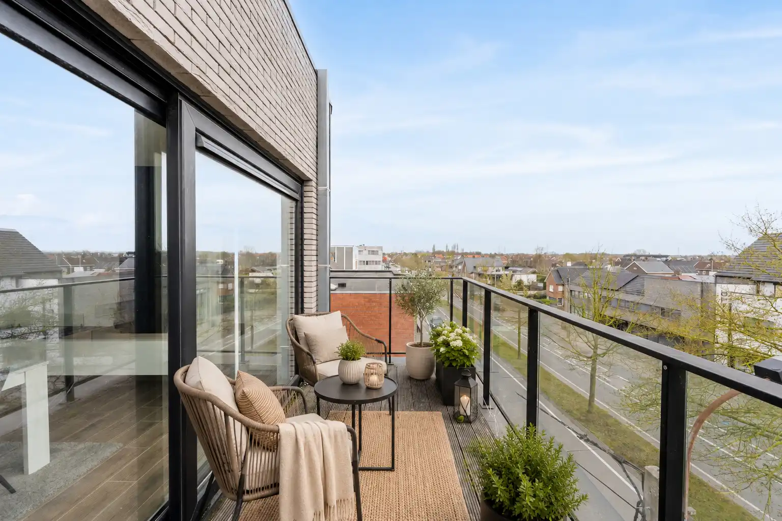 Ruim en lichtrijk penthouse met 2 terrassen nabij centrum Roeselare foto 13