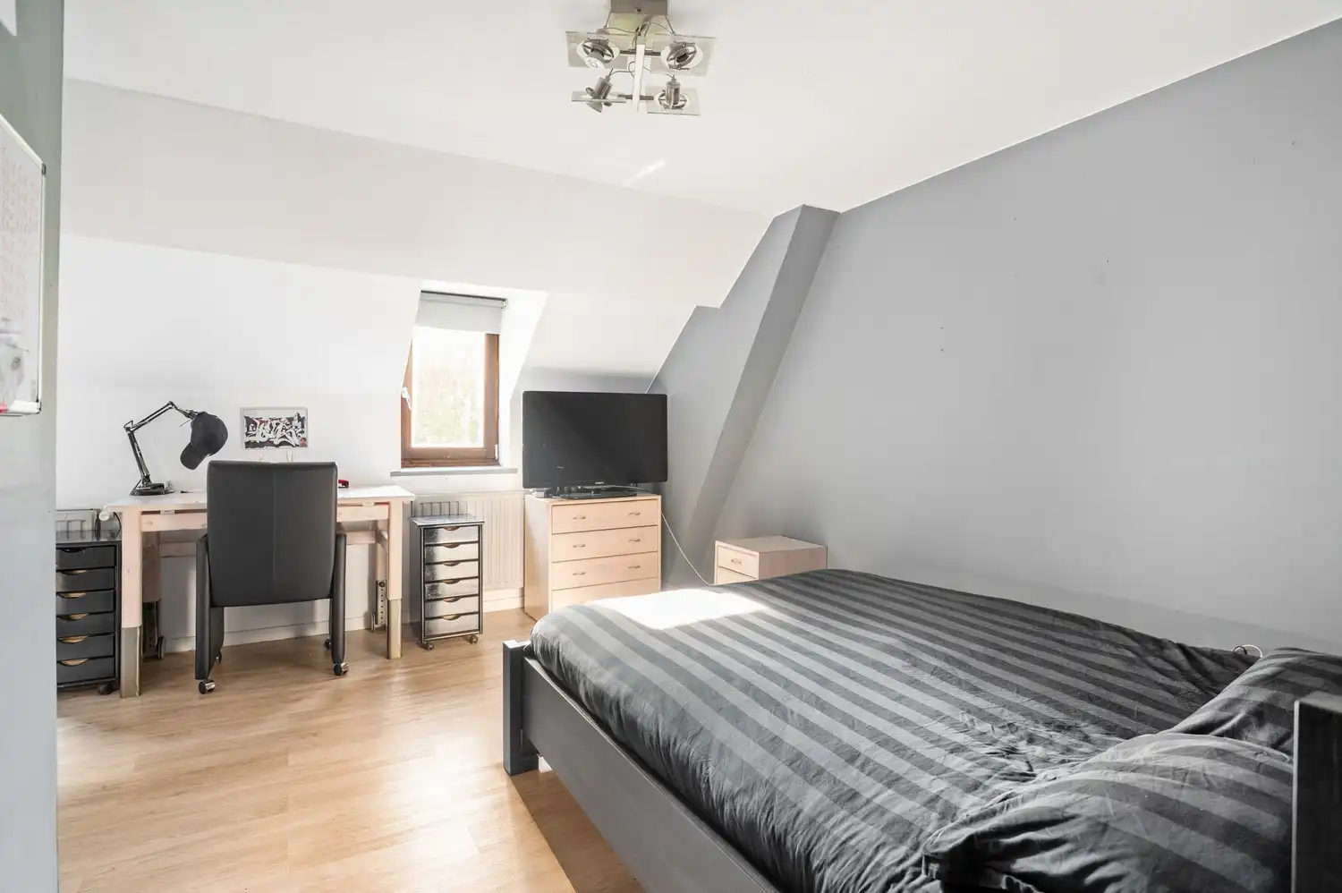 Charmante hoeve in een oase van groen foto 19