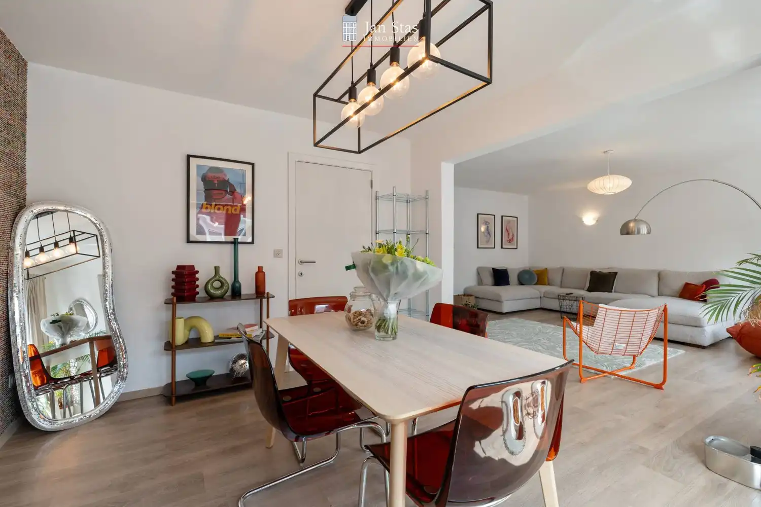 Instapklaar en ruim appartement met 2 slaapkamers en 3 garageboxen nabij de Keizersberg te Leuven ! foto 7