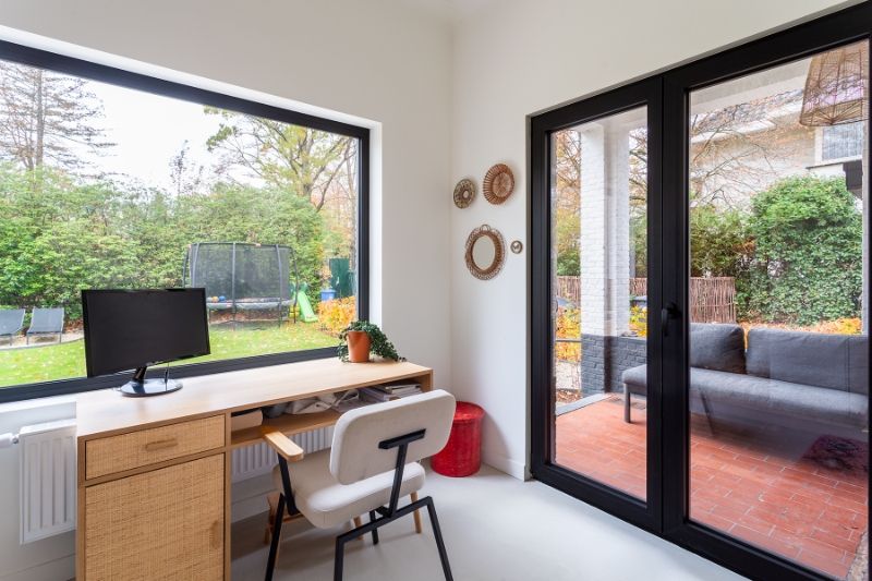 Karaktervolle eigendom met een zee van ruimte, luxueuze afwerking, top locatie! foto 16