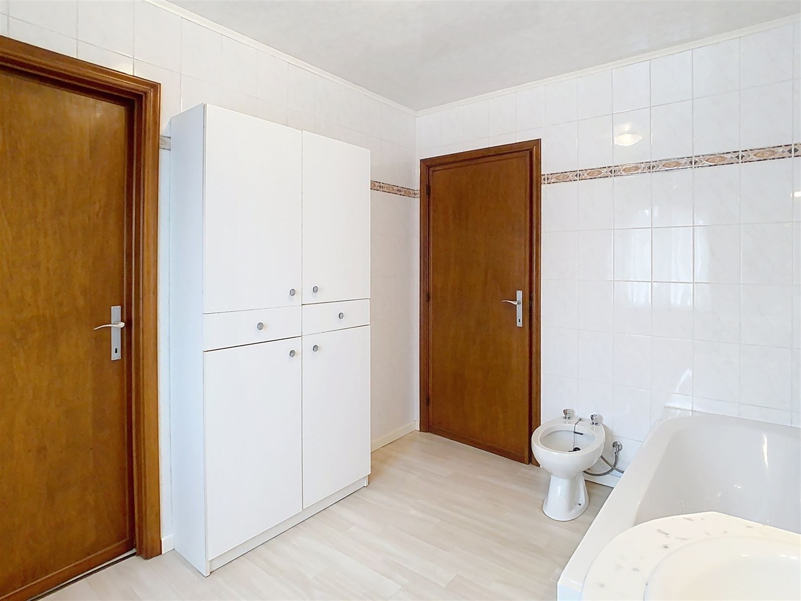 Ruime woning, 3 slpks, bijgebouwen, garage, tuin, 6a 81ca foto 46