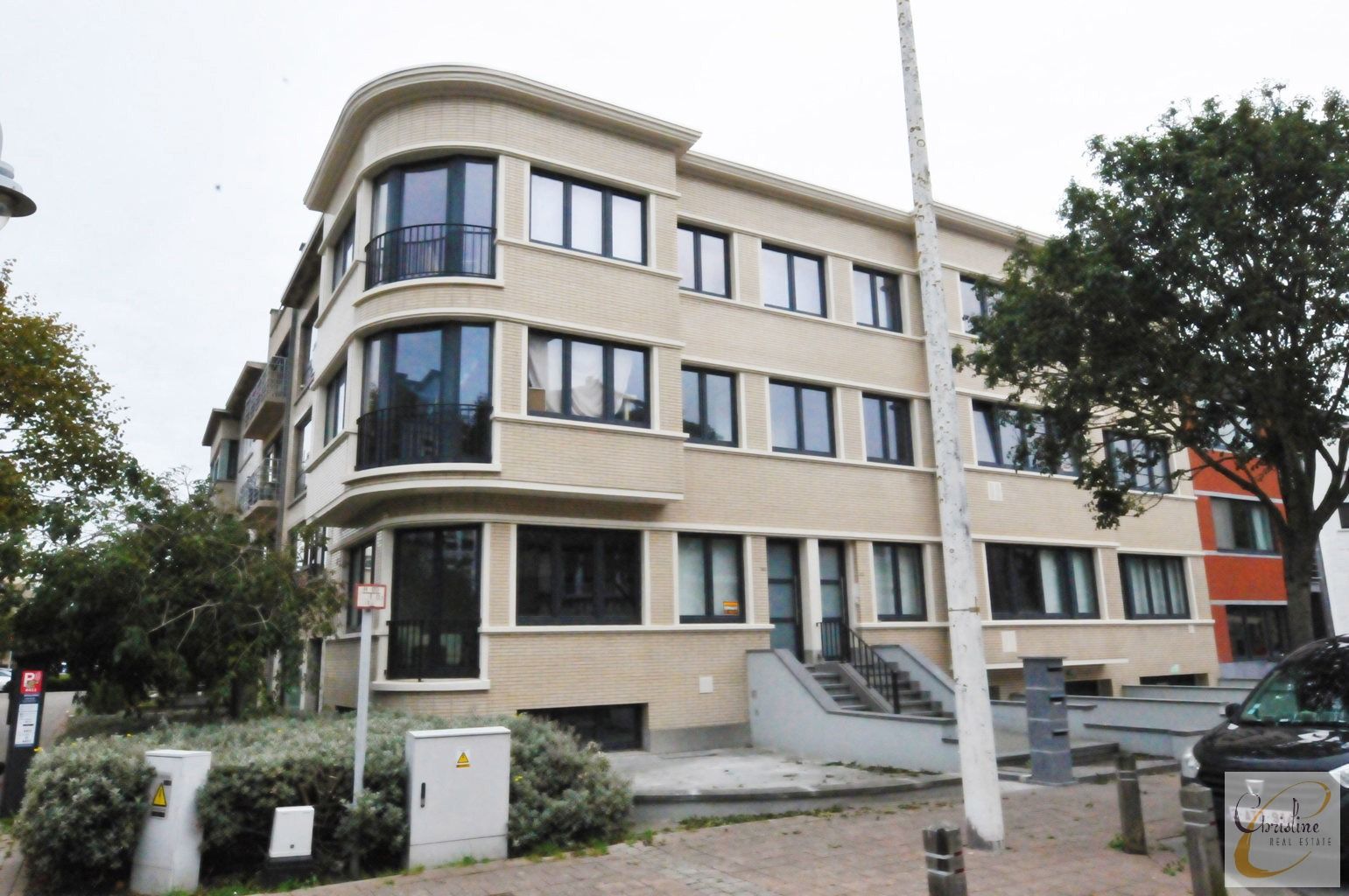 Opbrengsteigendom met 3 appartementen foto 2