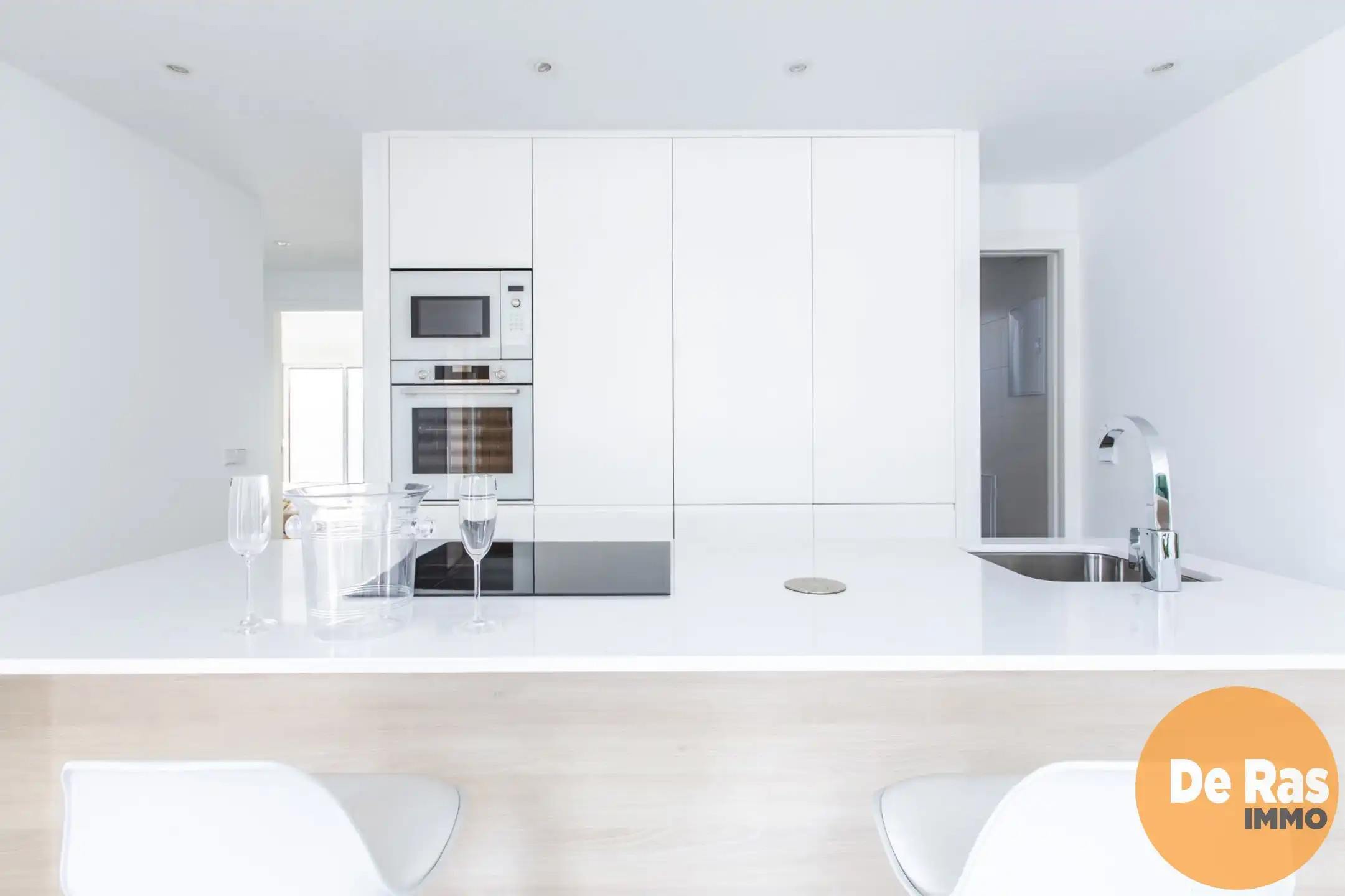 SPANJE - Villa met zwembad op wandelafstand van zee foto 5