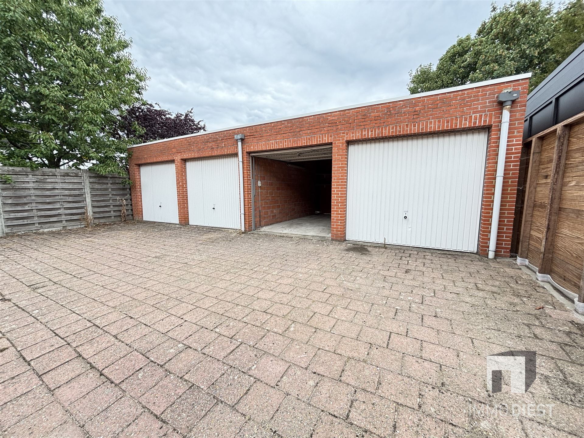Lichtrijke studio dichtbij het centrum van Tessenderlo foto 13