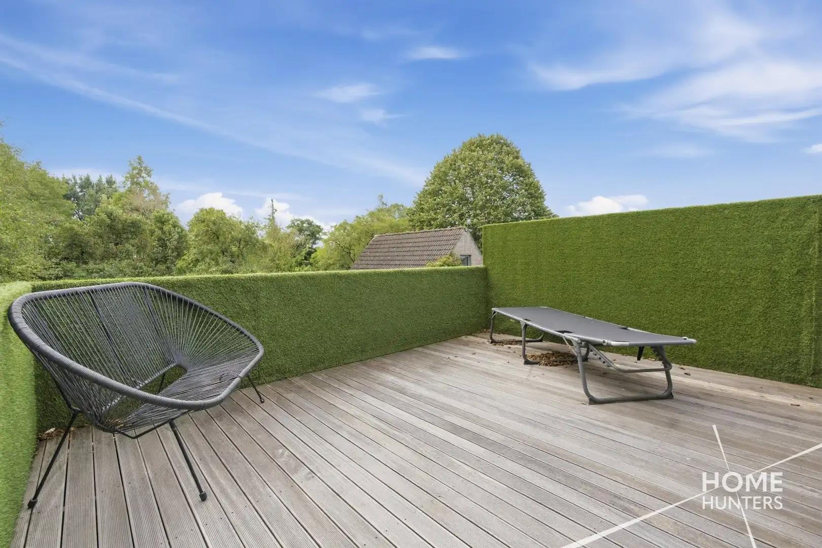 Landelijk gelegen instapklare woning met 4 slaapkamers, garage en tuin foto 18