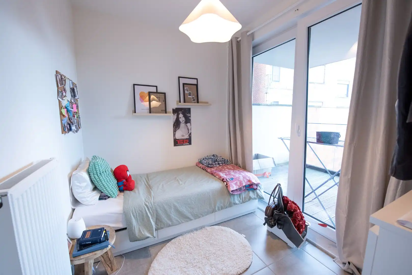 Recent instapklaar en lichtrijk appartement te huur in centrum Waregem foto 8