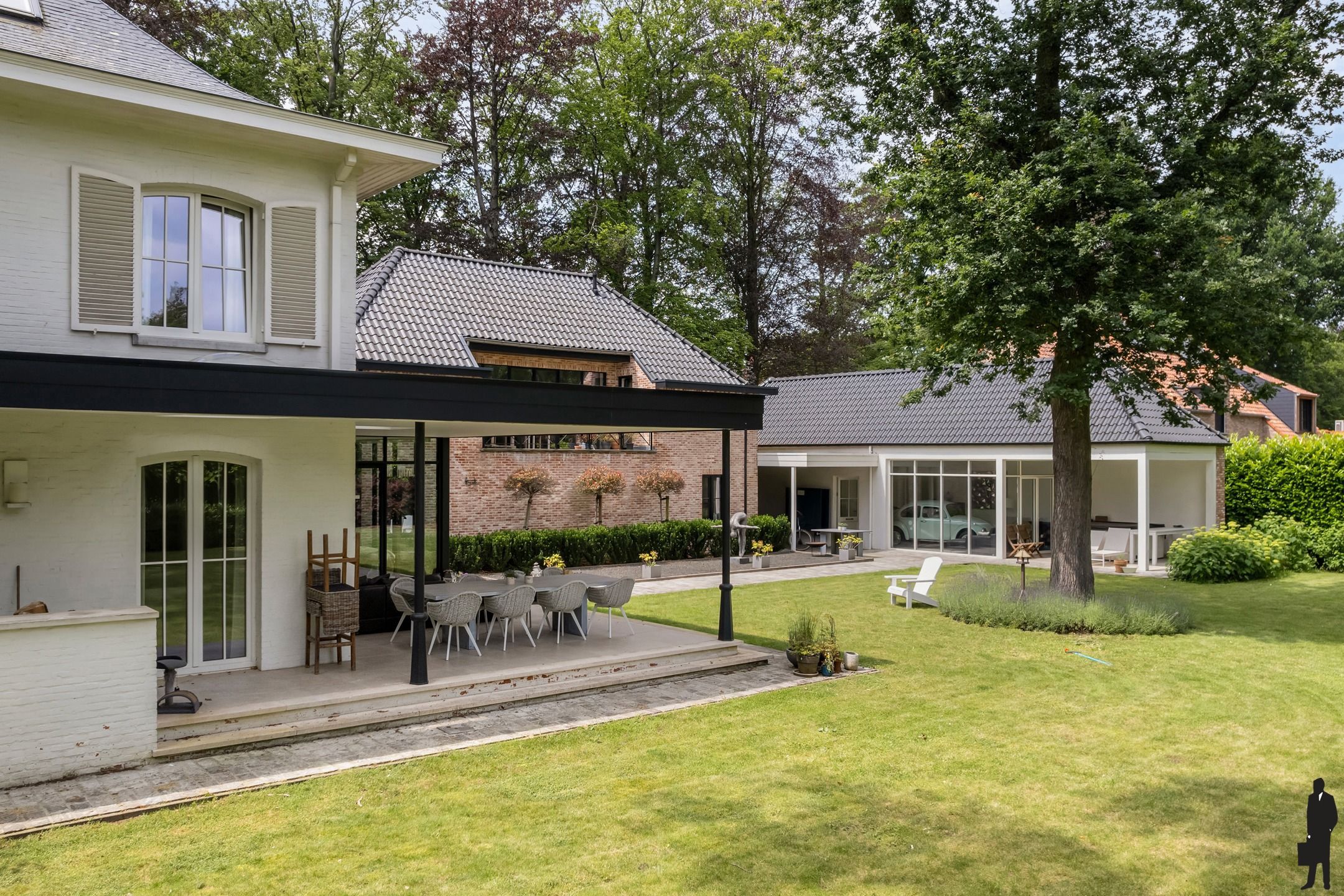 Gerenoveerde manoir villa op ca. 2.484 m², middenin villawijk, t' Vriesdonk! foto 29