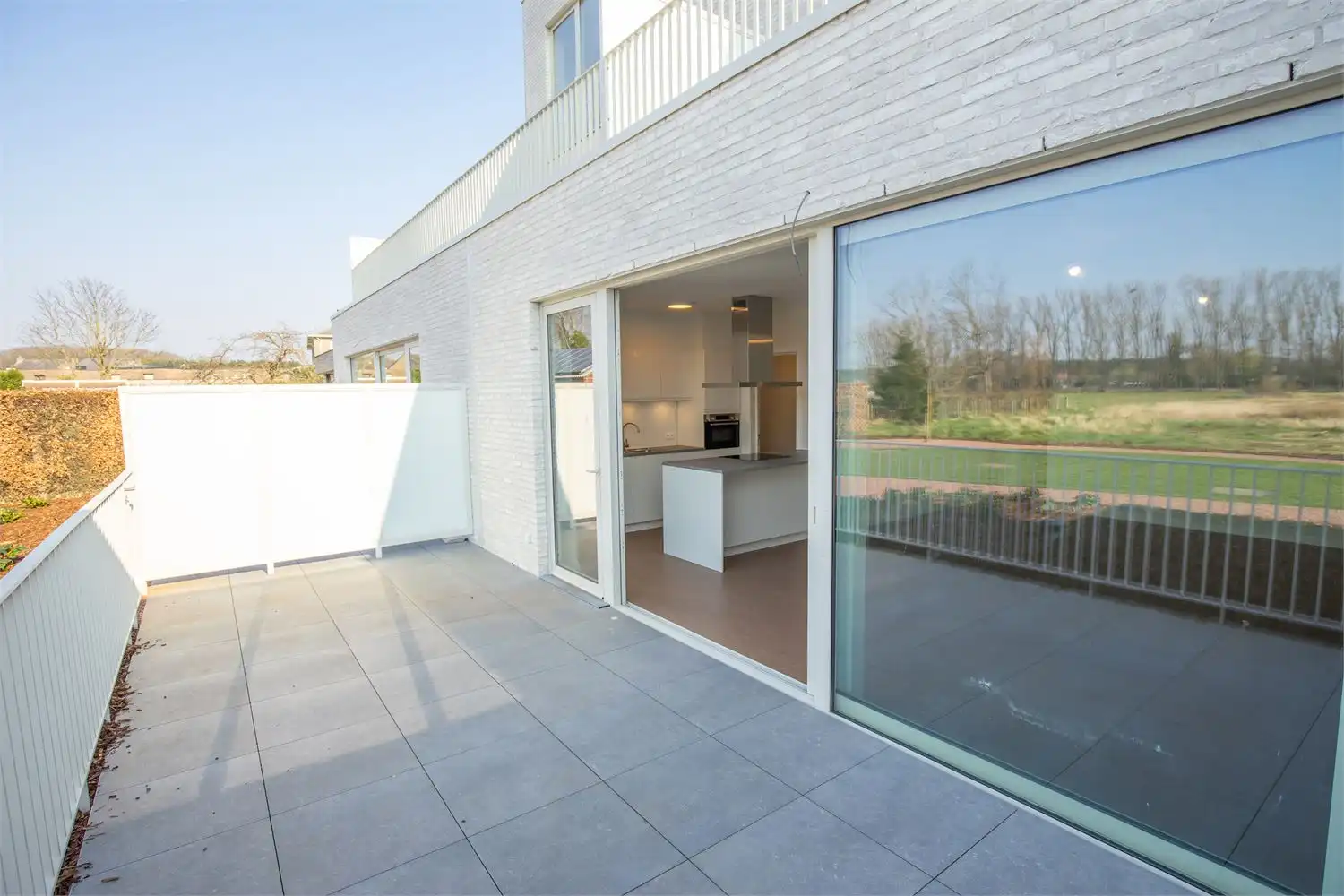Energiezuinig appartement met een zeer ruim terras! foto 8
