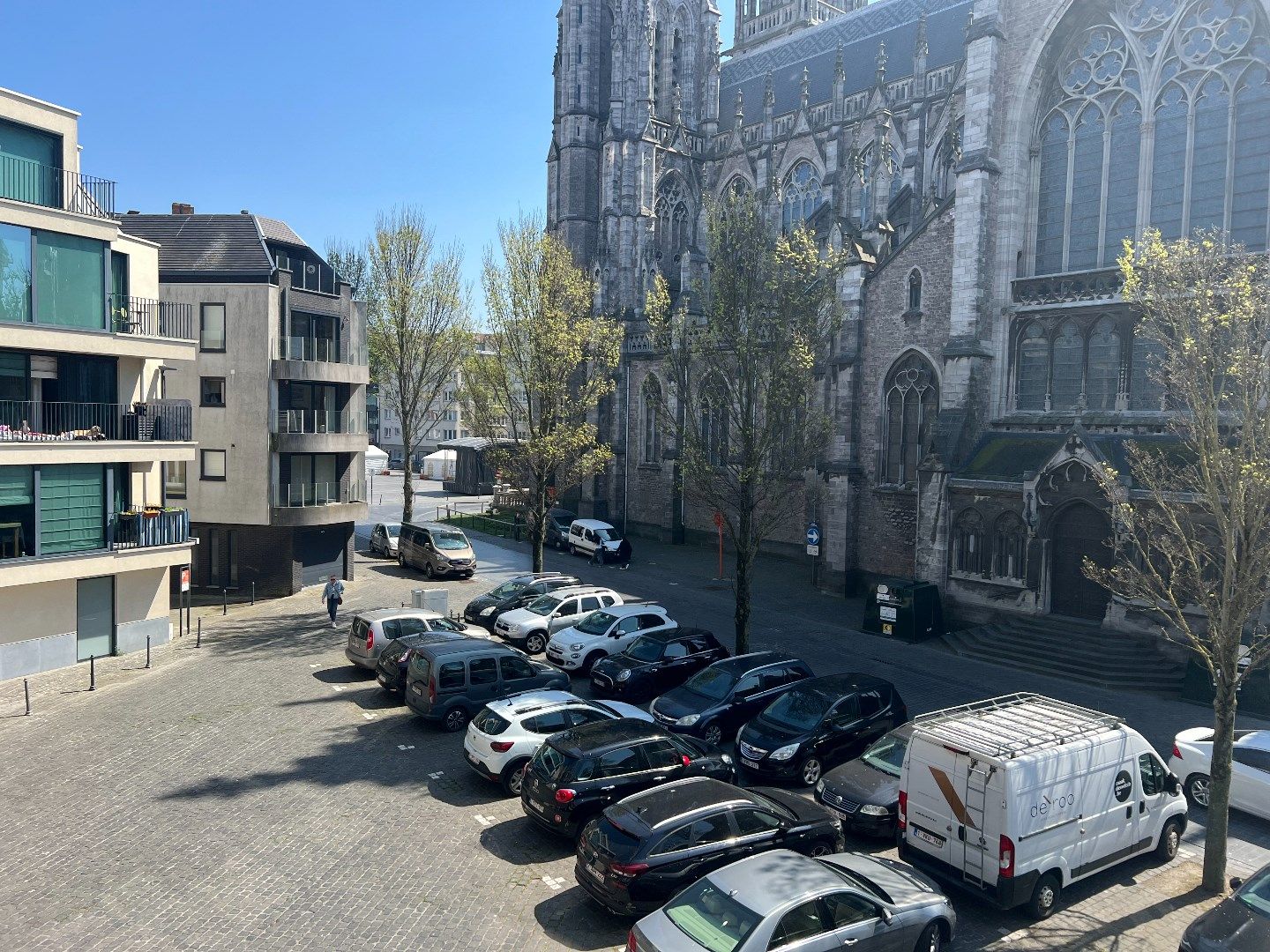 Geriefelijke en instapklaar appartement op zeer goede ligging! foto 6