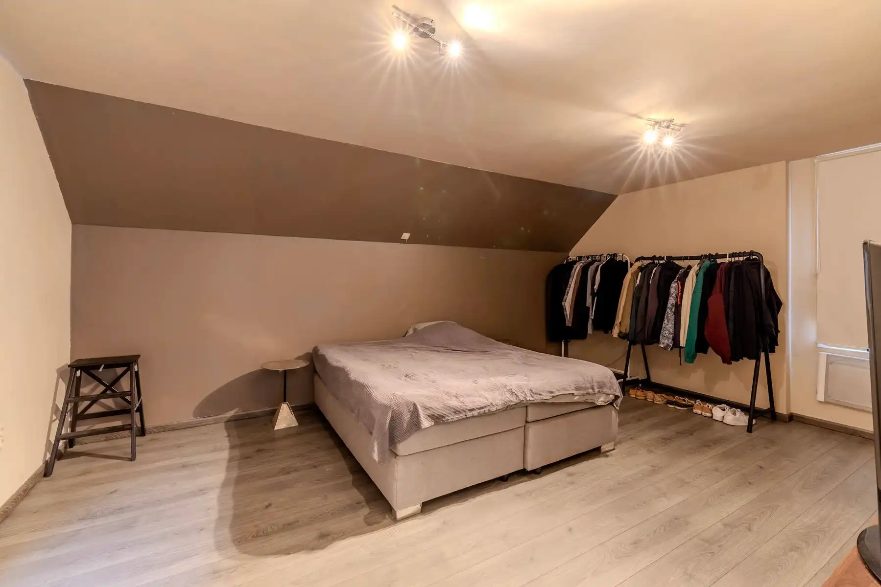 Woning met mogelijkheden en vergunde bijgebouw op 2.012m² foto 19