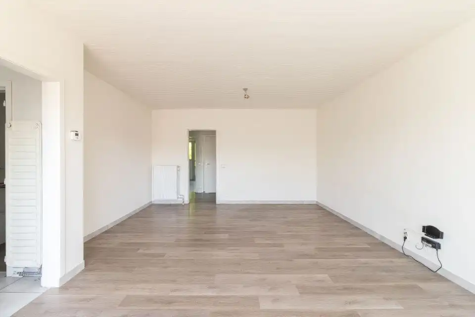 Twee slaapkamer appartement met terras! foto 5