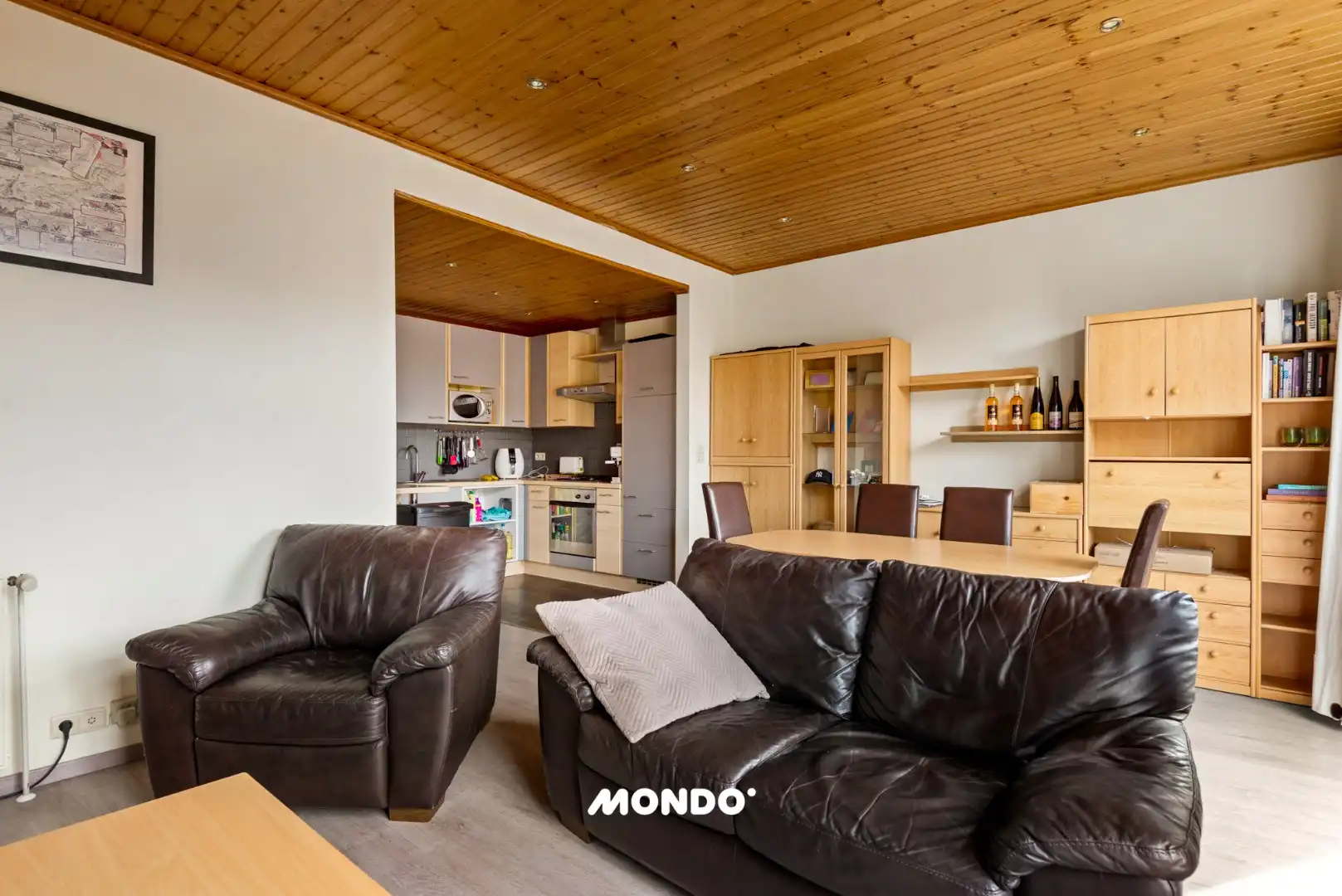 Royale woning, met tuin en garage in het groene Laken foto 26