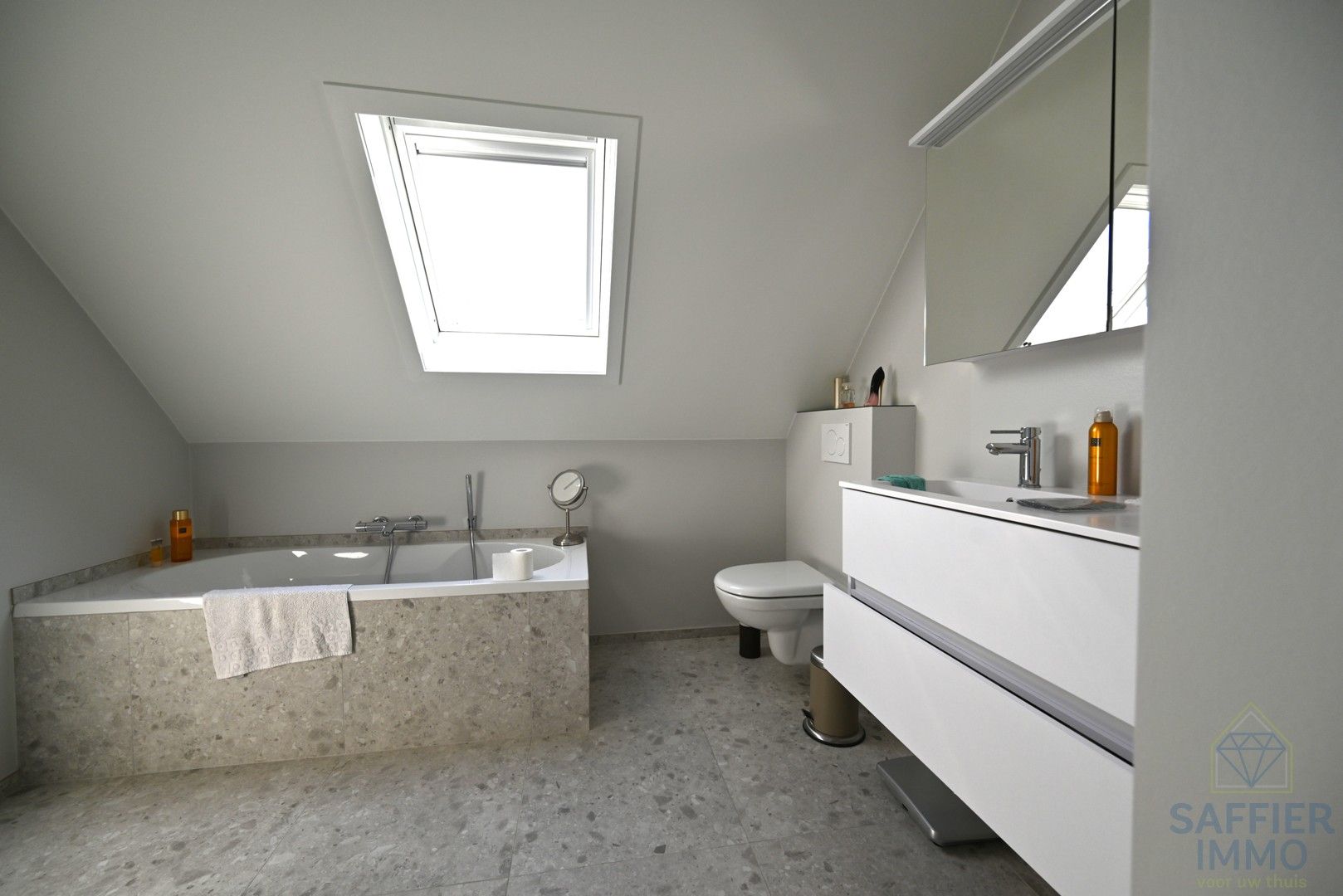 Huis te huur foto 11