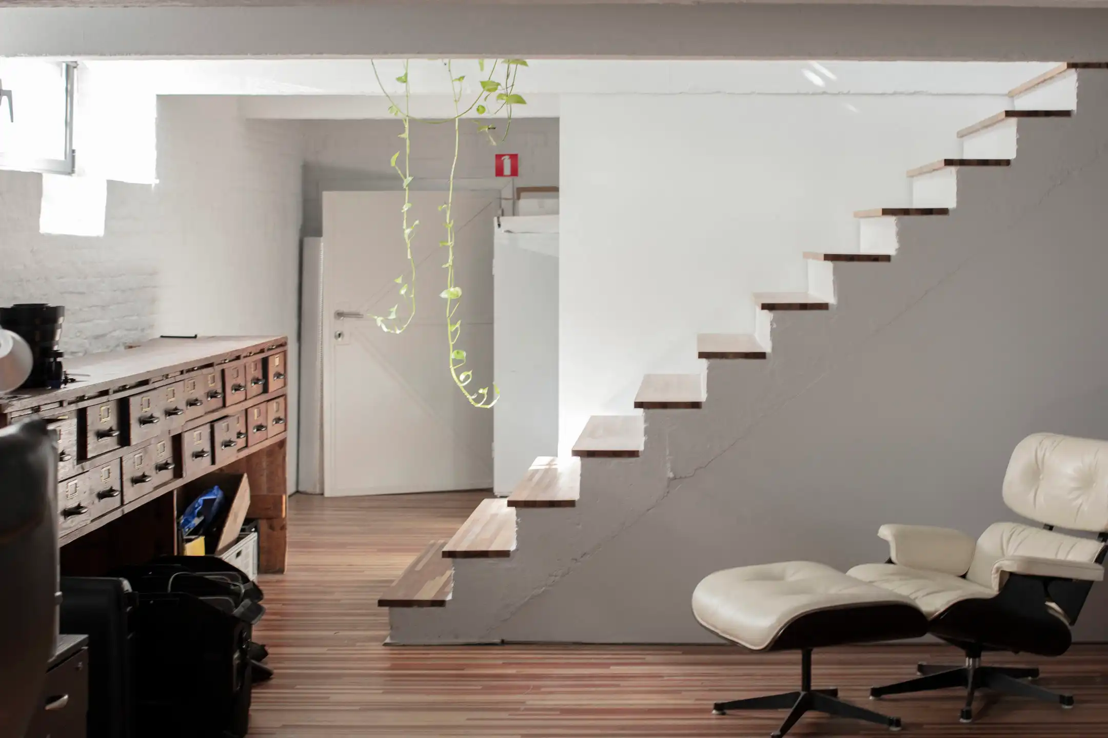 Instapklare duplex loftkantoorruimte te Antwerpen foto 9