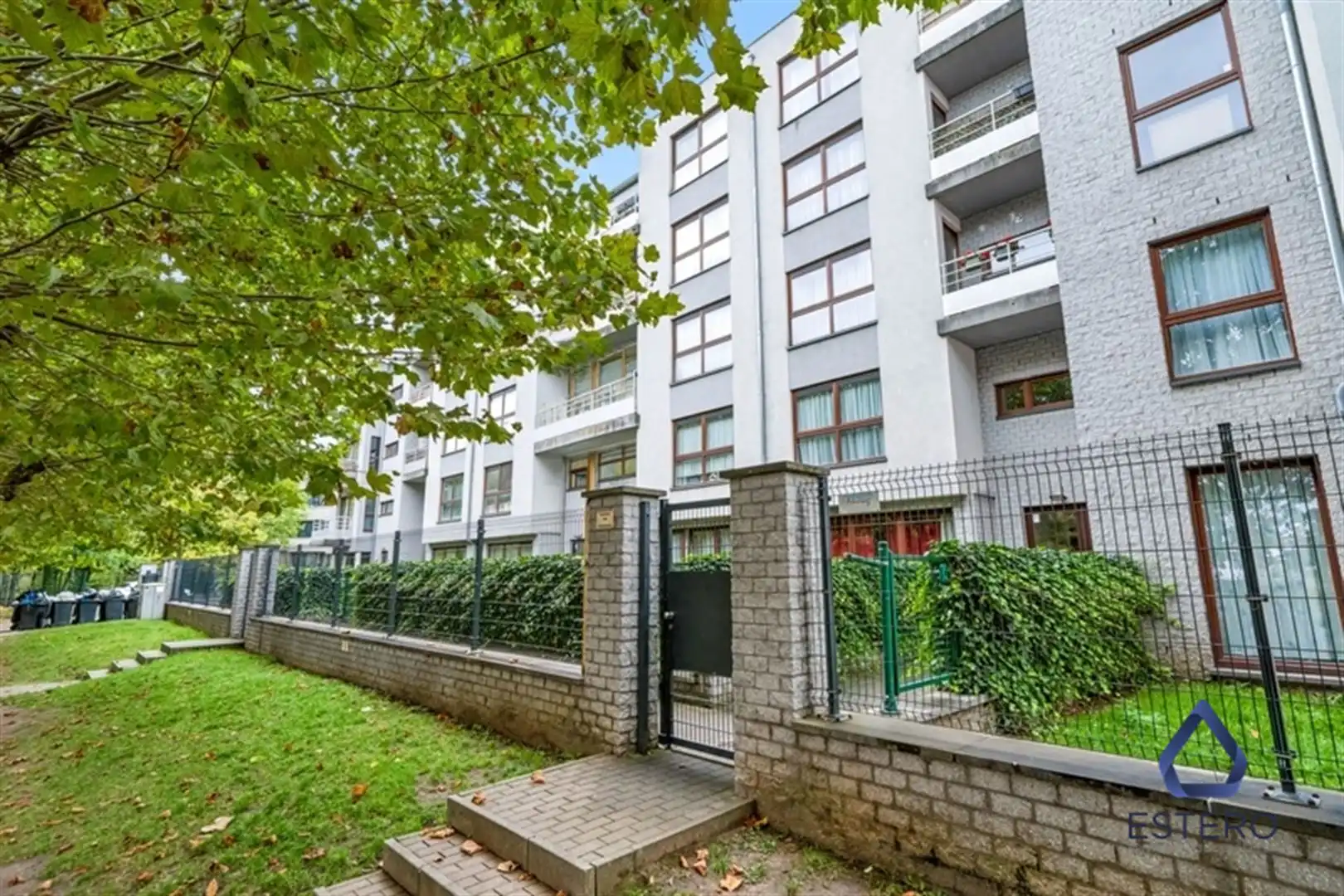 Lumineus 1-slpk appartement met kelder in Molenbeek foto 11