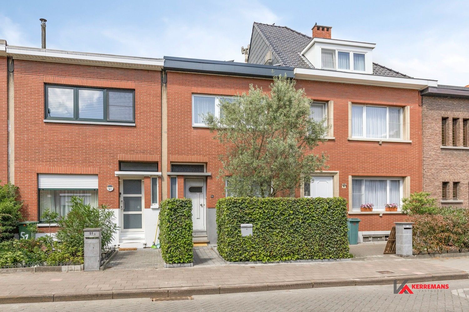 Instapklare woning met 2 slaapkamers en tuin. foto 2