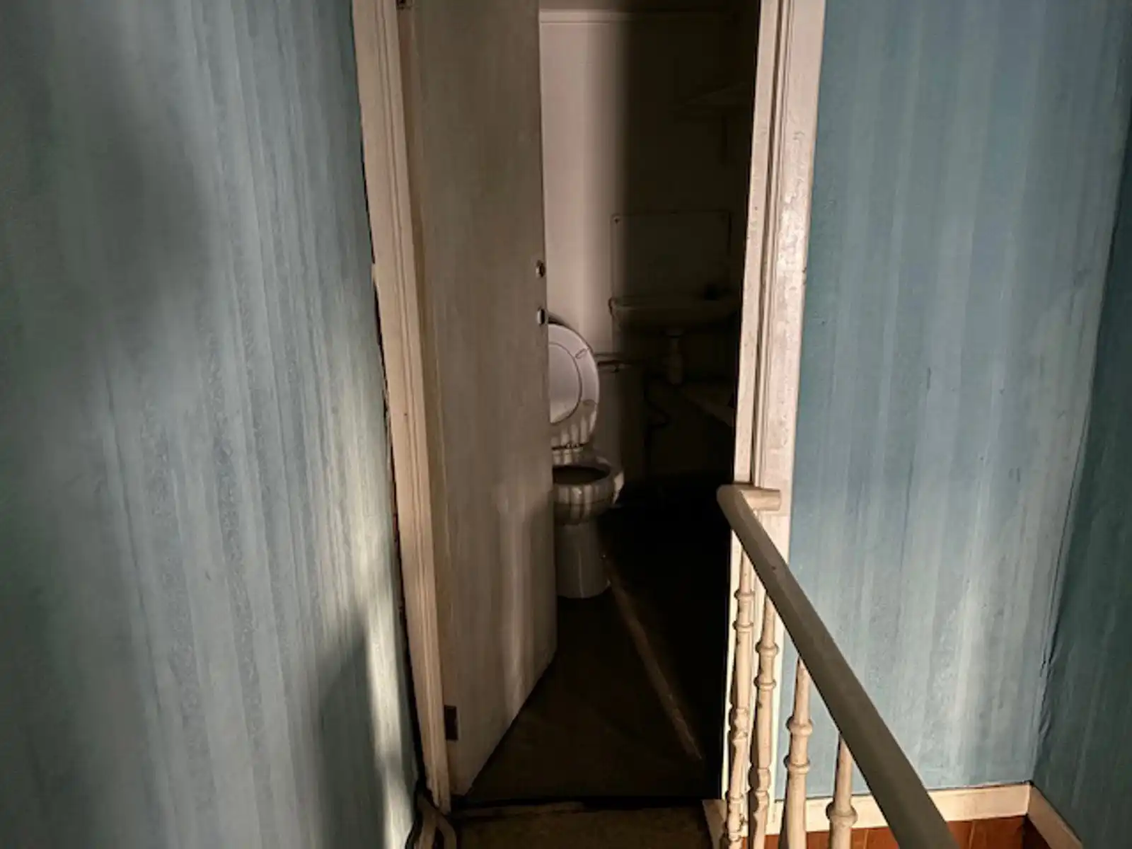 Rijwoning met zij- en achteringang te Gingelom foto 21