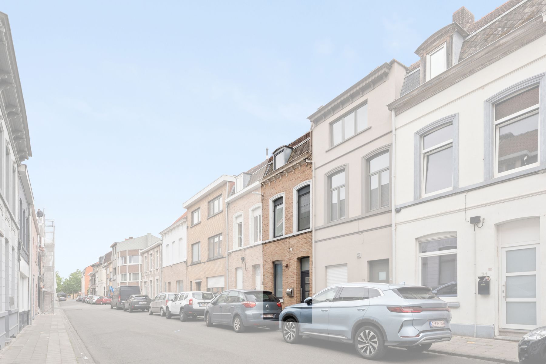 Instapklare gerenoveerde woning met 4 slaapkamers! foto 13