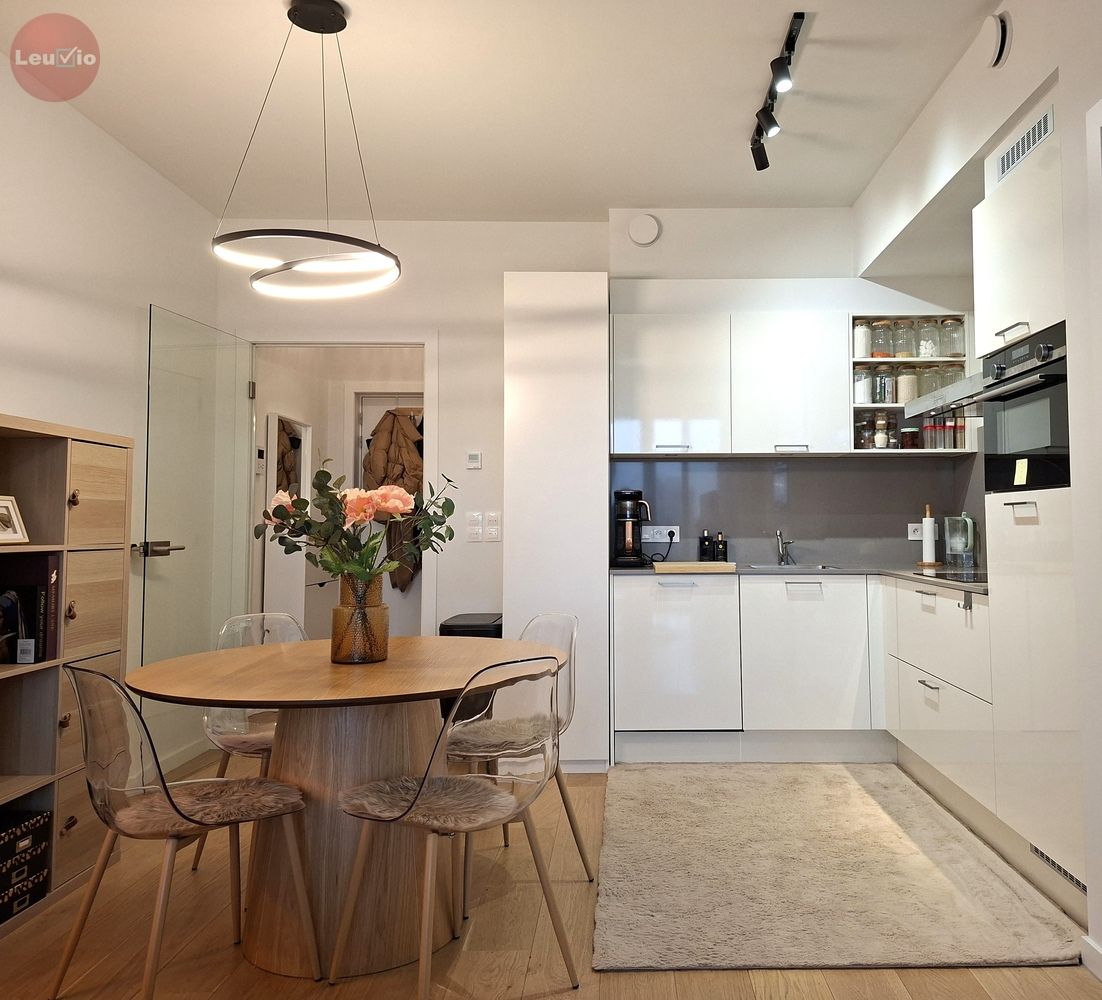 Nieuwbouw luxe appartment met autotaanplaats en fietsenberging foto 4