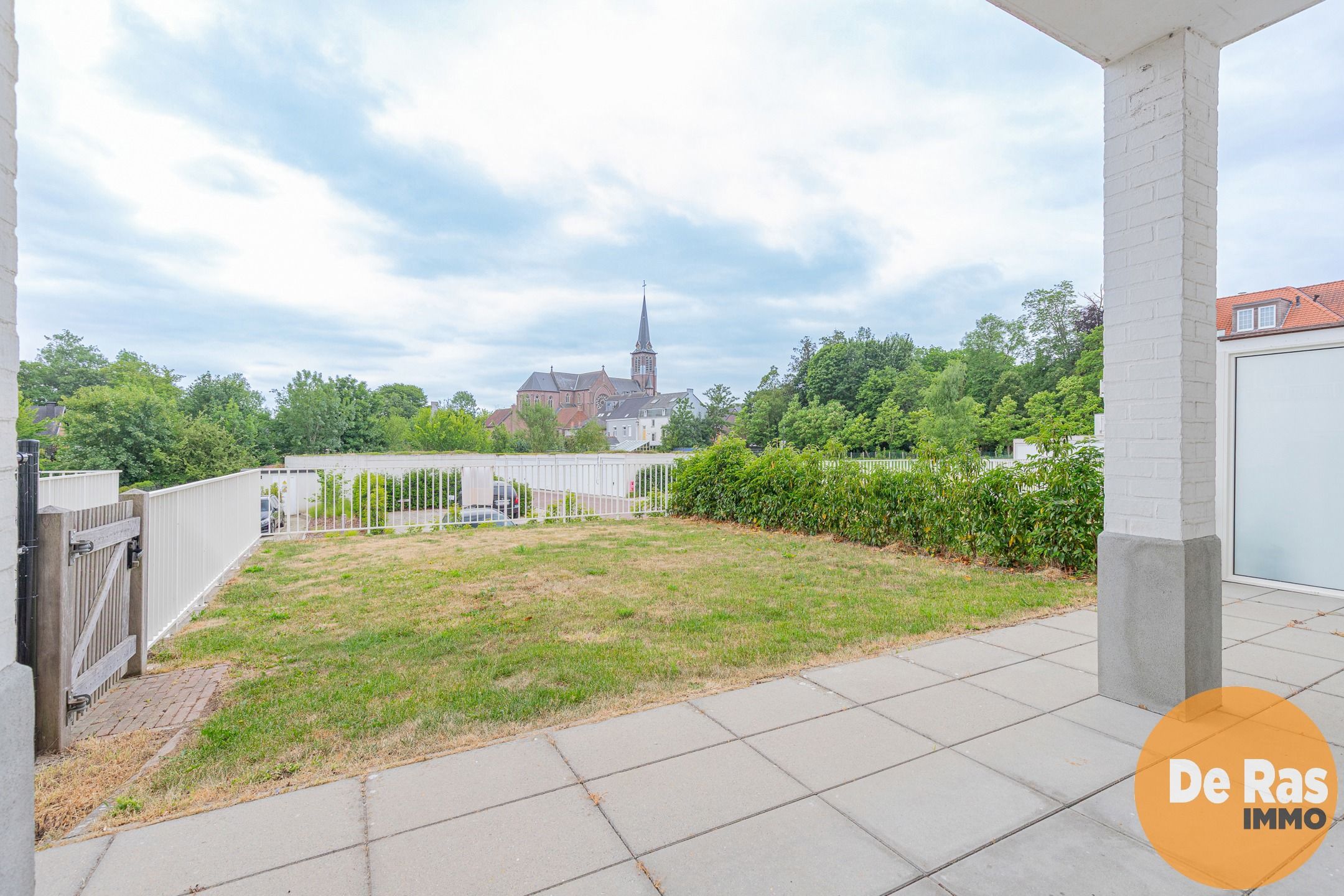 HAALTERT -  Recent gelijkvloersappartement met terras en tuin foto 14