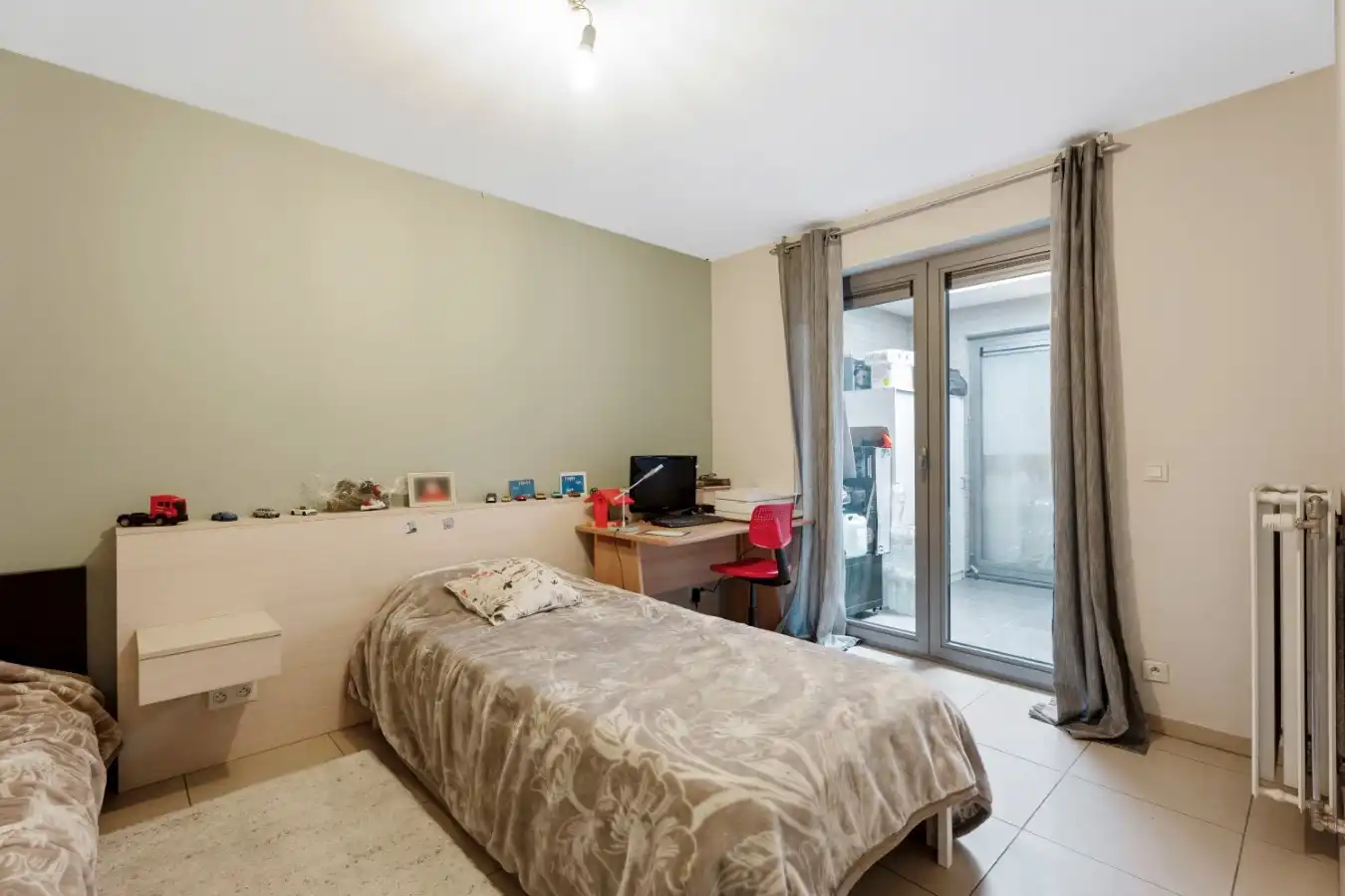 Passendale - Zeer ruim gelijkvloers appartement met 3 slaapkamers, terras en garage-optie foto 8