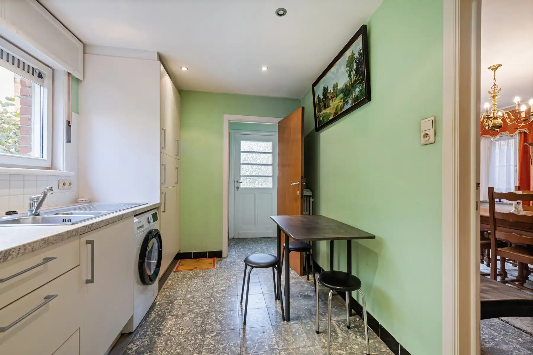 Gezinswoning met 3 slaapkamers op topligging in Sint-Michiels foto 10