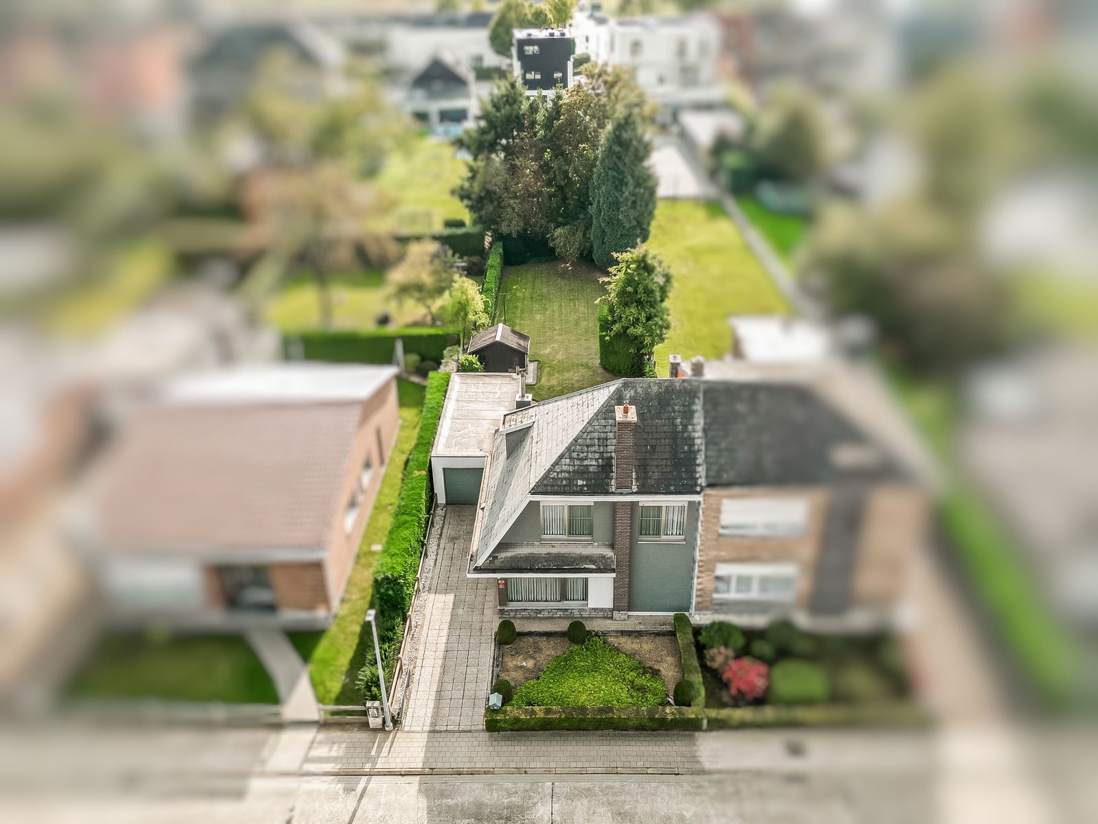 Uitstekend gelegen, te renoveren halfopen bebouwing met prachtige tuin te Londerzeel foto 3