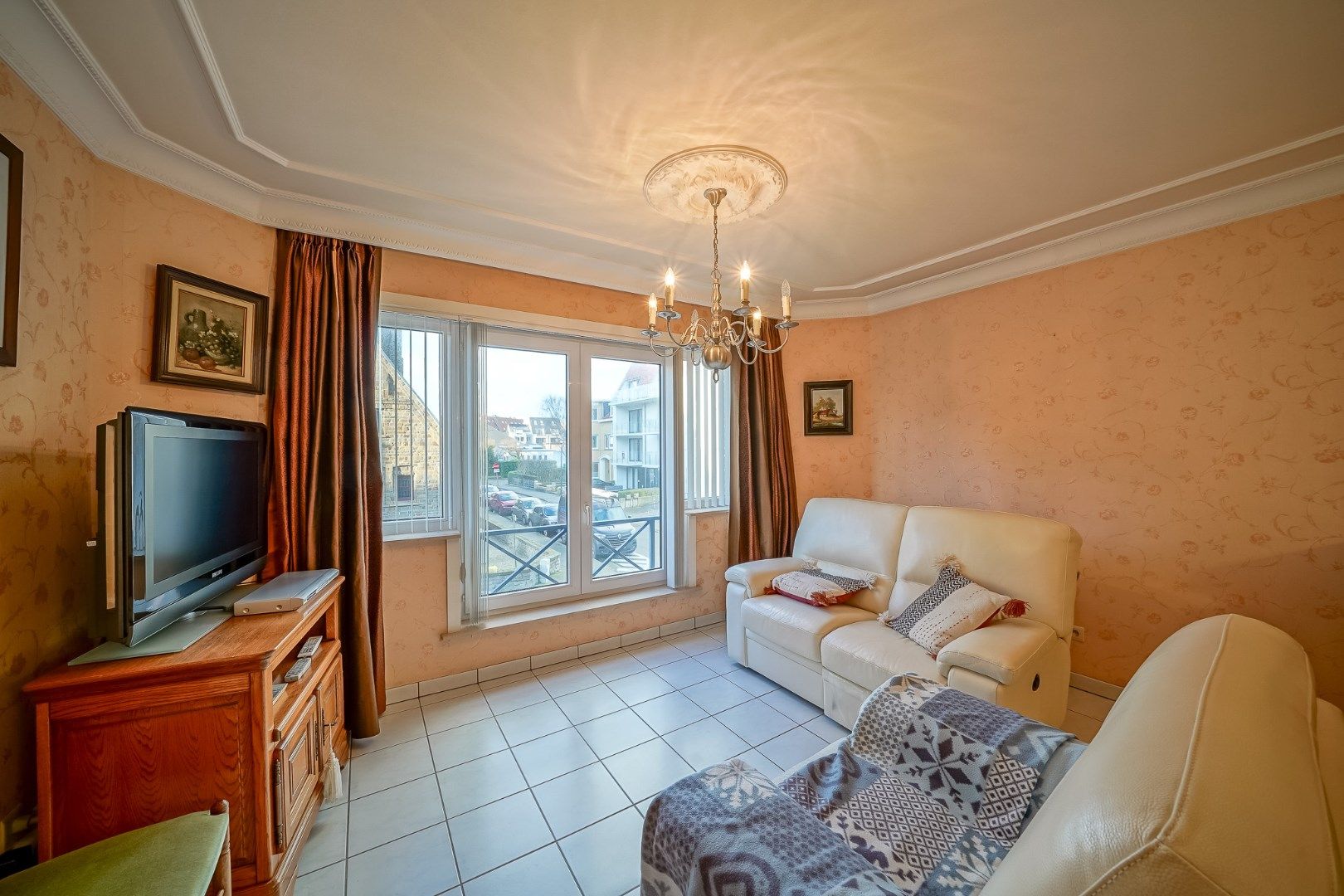 Rustig gelegen appartement met 1 slaapkamer en bureau/dressing nabij de winkelstraat foto 3