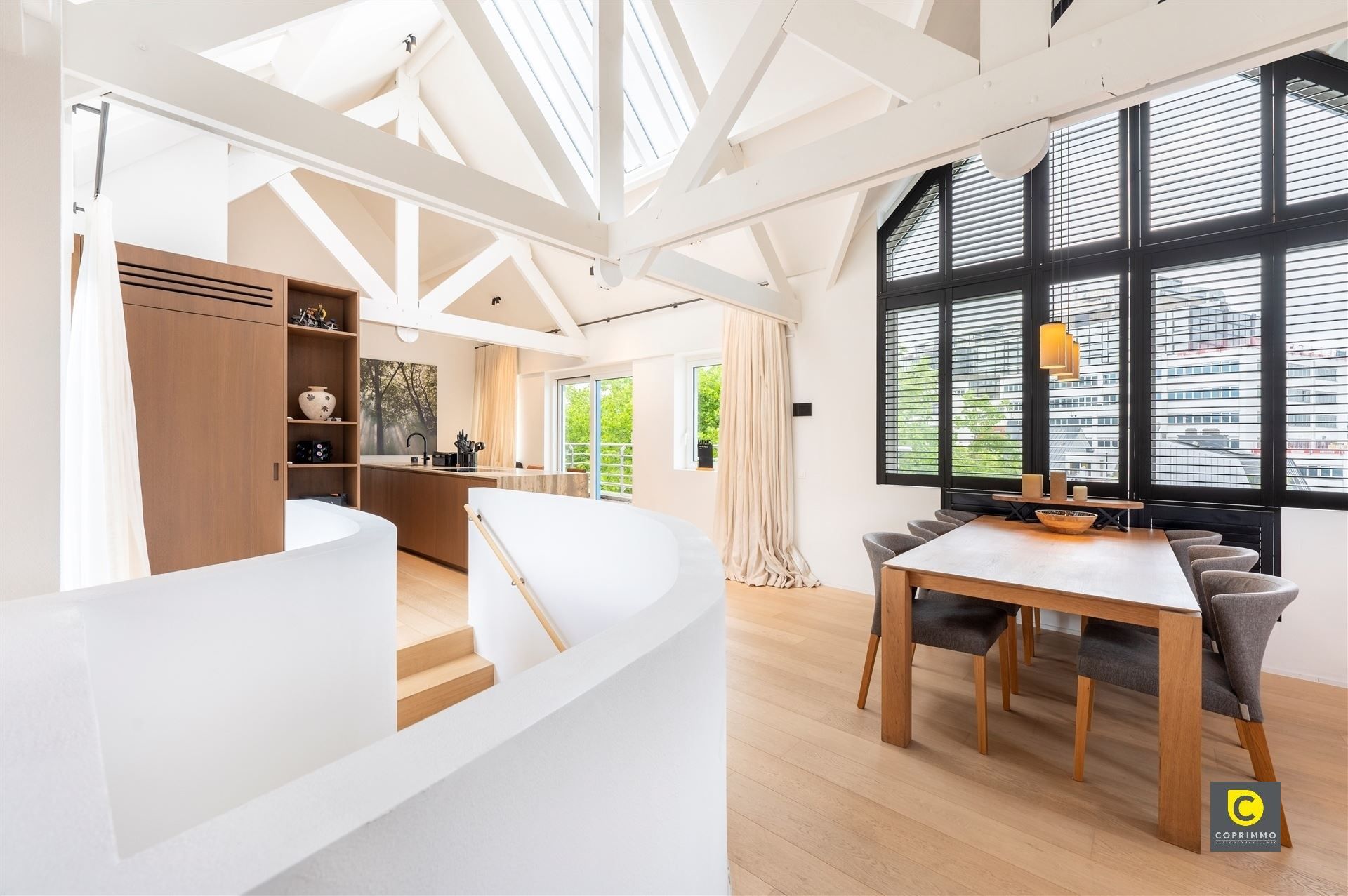 Dakappartement: 4 slk, 4 T en P foto 4