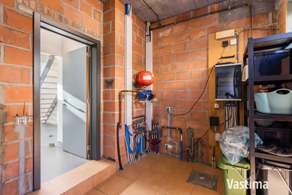 Recente stadswoning met tuin en 2 slaapkamers foto 19