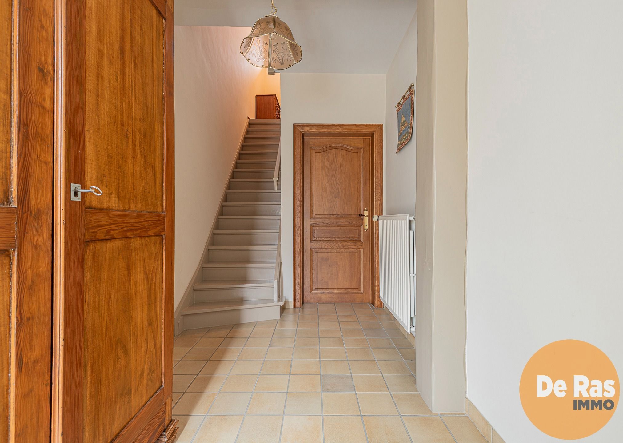 ERPE-MERE - Goed onderhouden woning met magazijn en serres foto 20