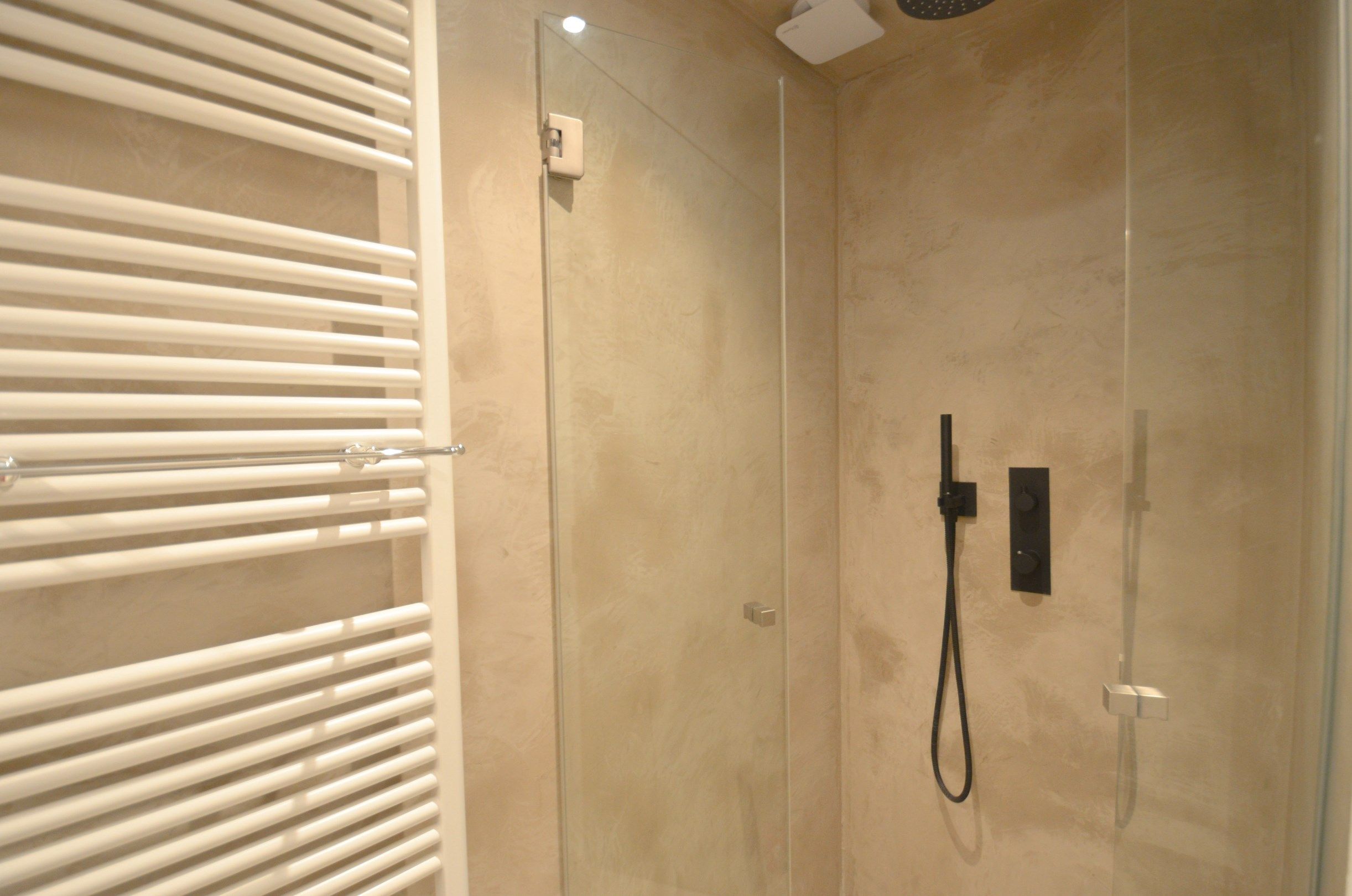 Stijlvol, recent gerenoveerd appartement met frontaal zeezicht. foto 18