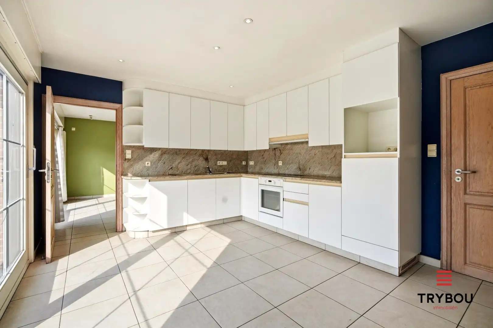 Ruime halfopen woning met 5 slaapkamers te koop in Werken met garage en ruime tuin! foto 10