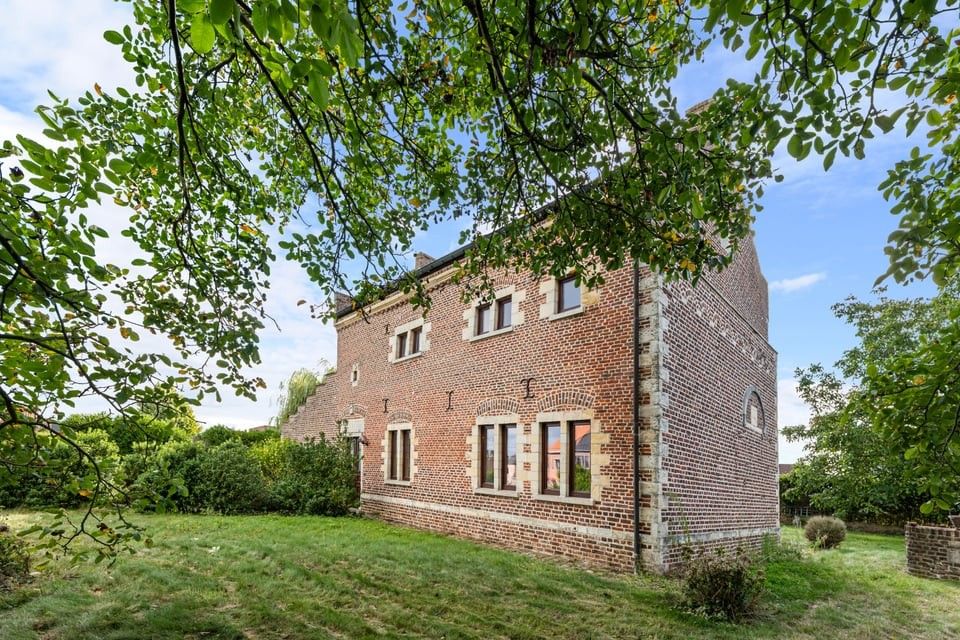 AUTHENTIEKE, STATIGE WONING MET KARAKTER IN HOEPERTINGEN foto 8