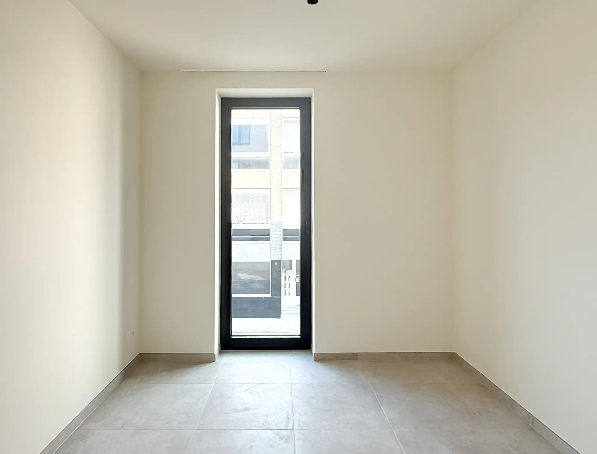 Nieuwbouwappartement op de eerste verdieping met terras en twee slaapkamers foto 10